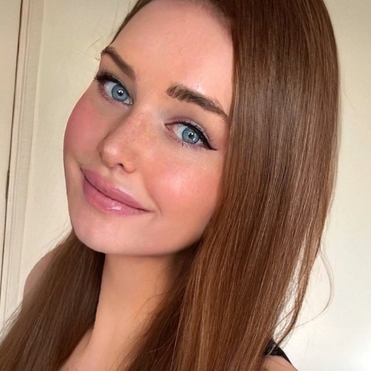 Pennylittlekitten - OnlyFans model