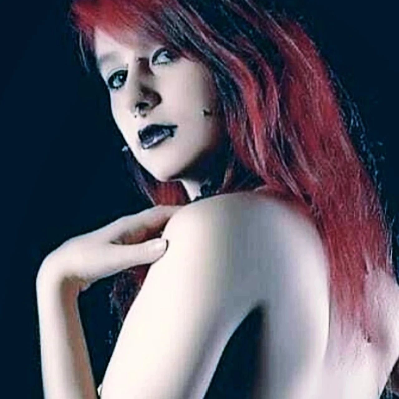 Piikara activa 24h - OnlyFans model