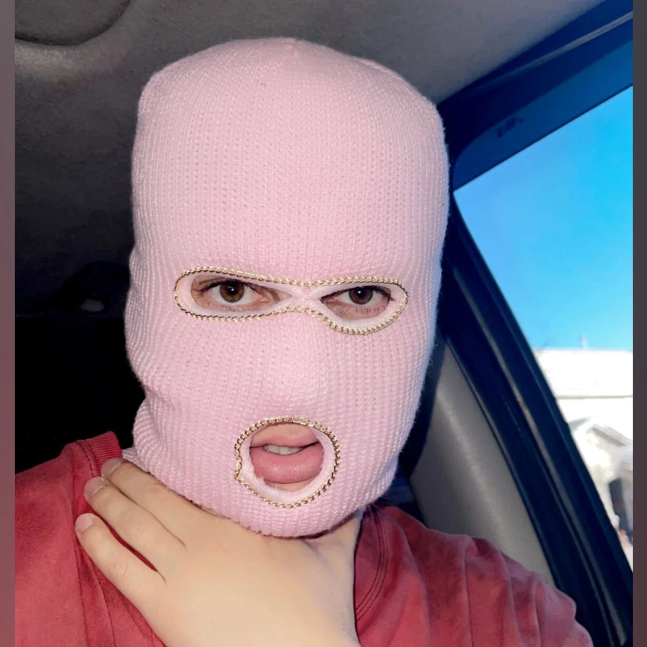 Con - OnlyFans model