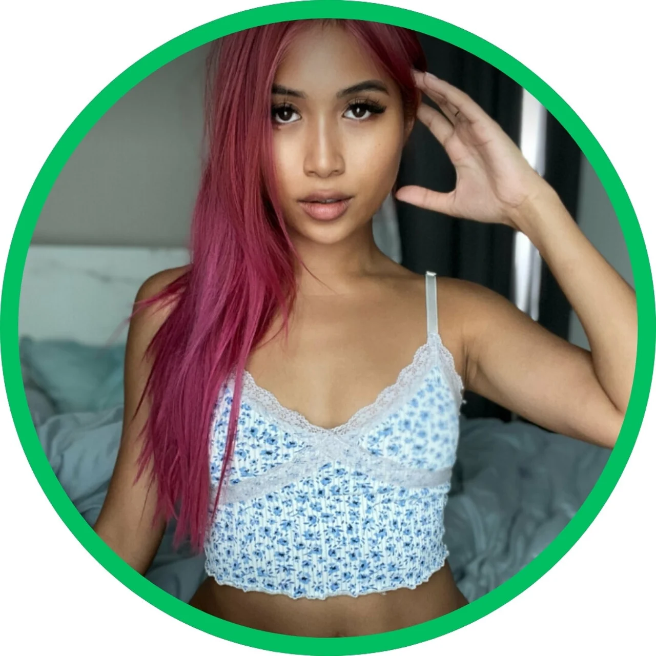 Kitty Kat - OnlyFans model