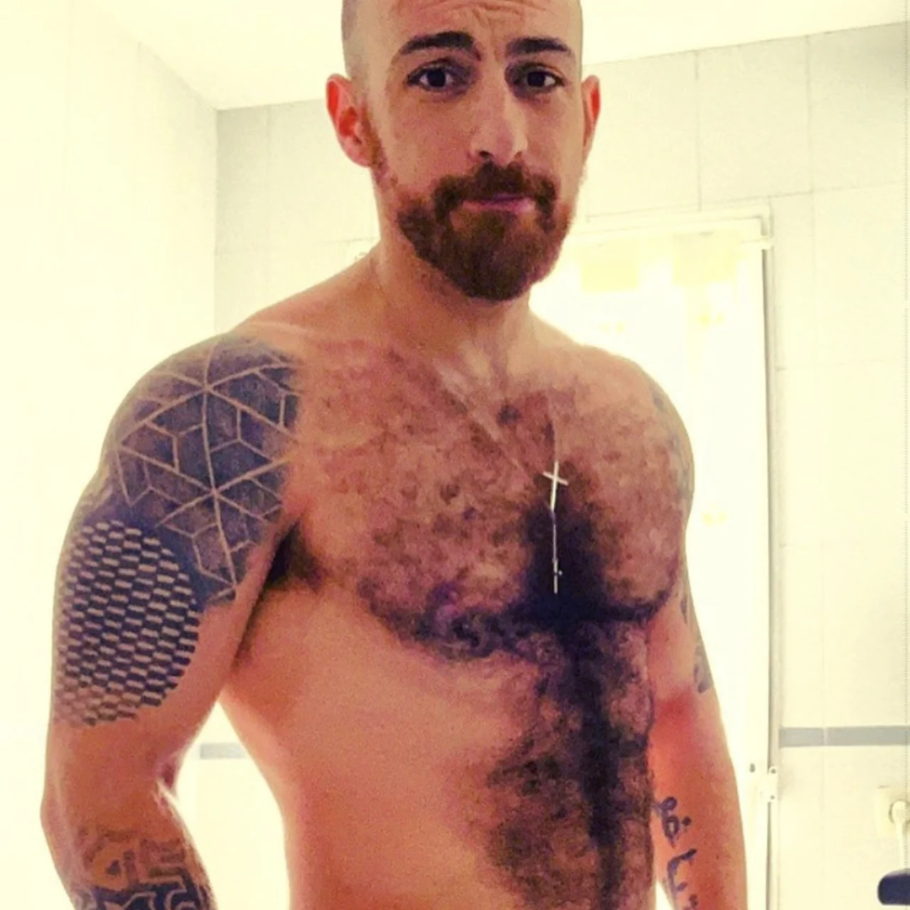 Portuguese Hairy - OnlyFans model