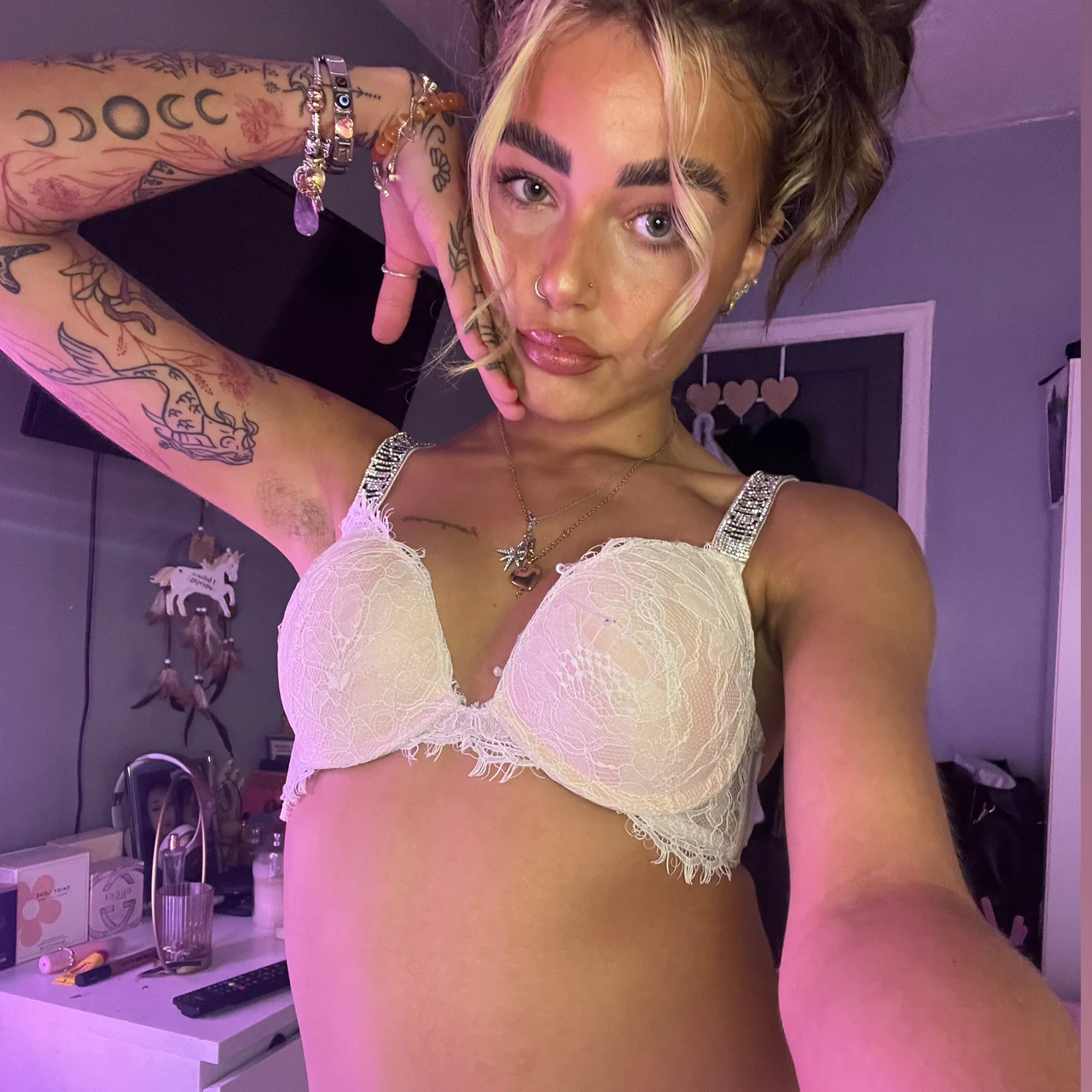 Mo Peach PREVIEWS🍑 - OnlyFans model