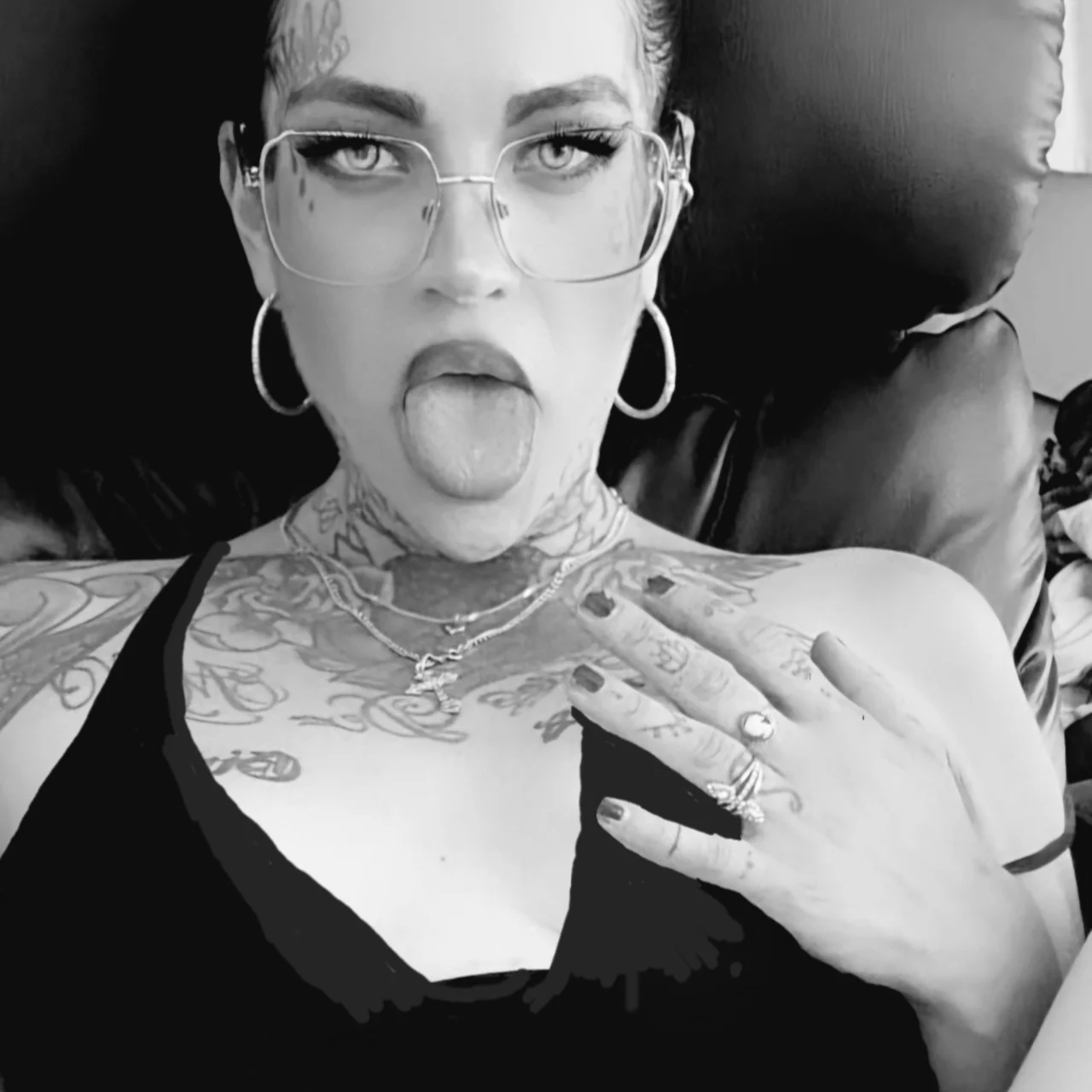 ✨️Sade💦✨️ - OnlyFans model