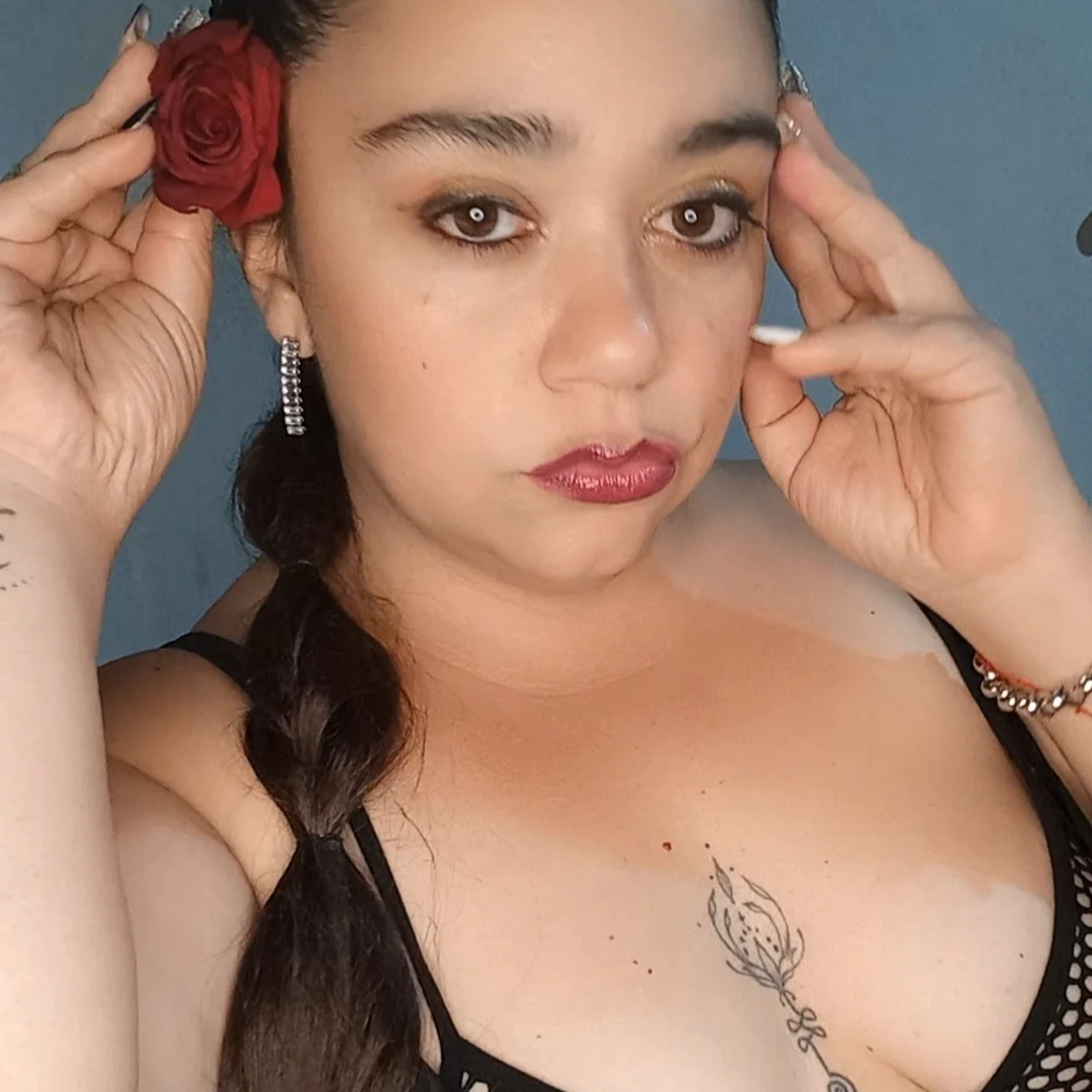 JES Queen of hot hearts👑❤️‍🔥 - OnlyFans model