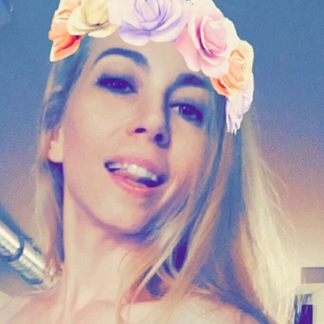 Rosi Blossom - OnlyFans model