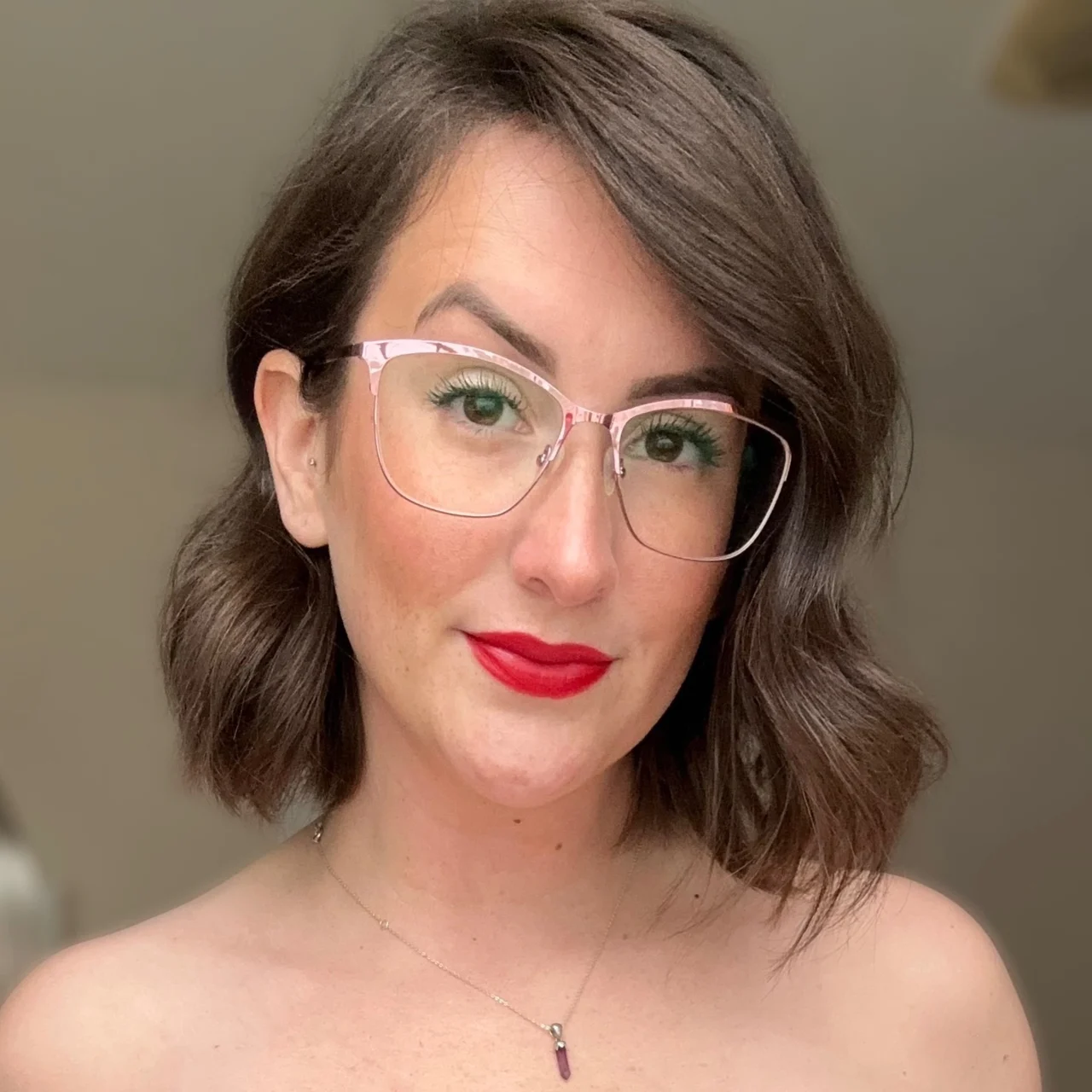 Sav - OnlyFans model