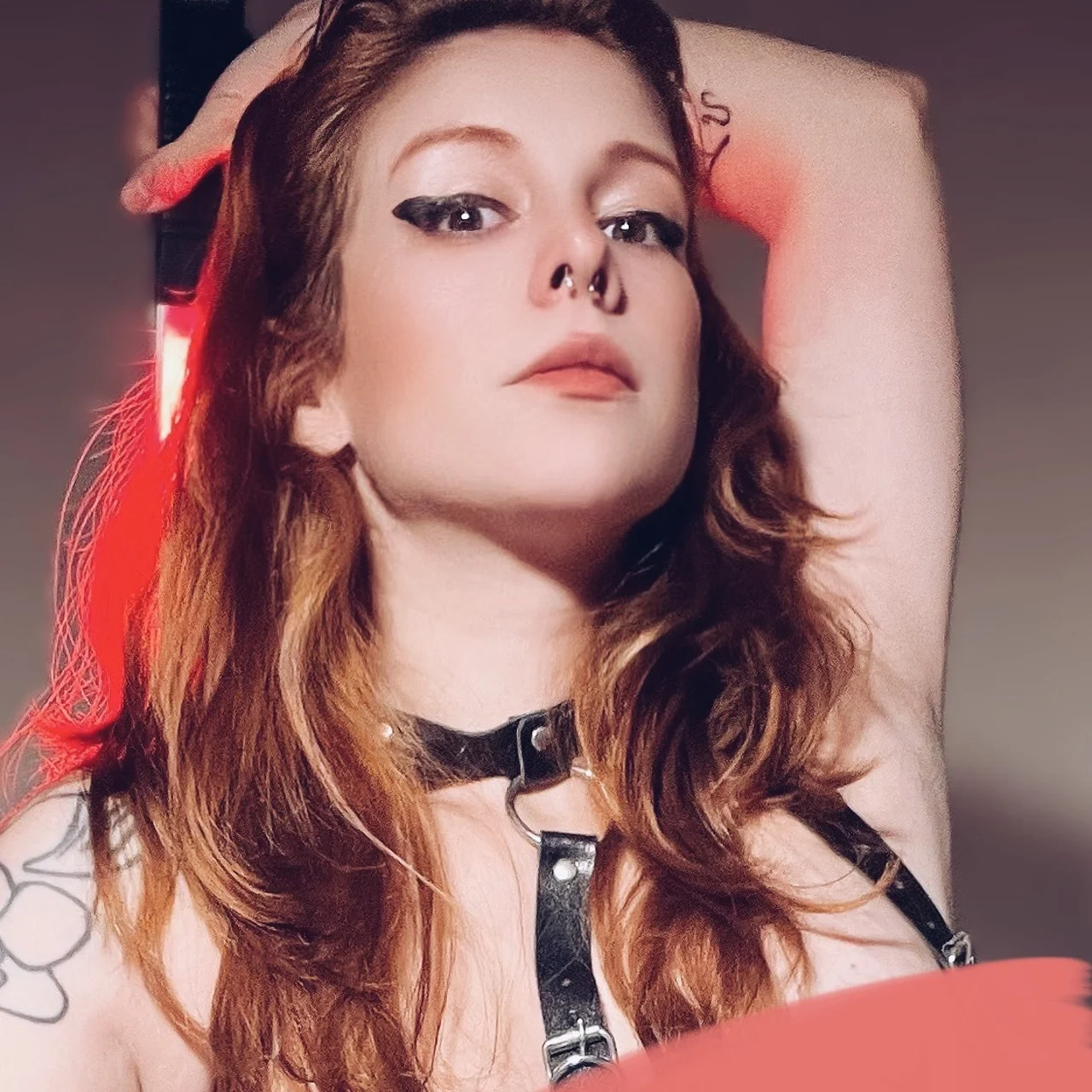 Kalli - mom next door - OnlyFans model