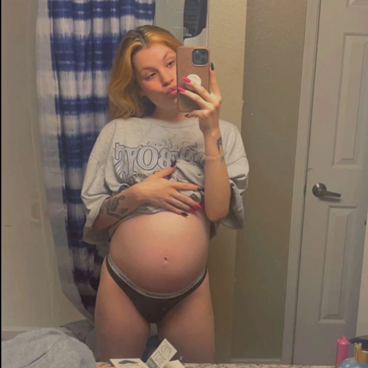 Sage Tyler - OnlyFans model