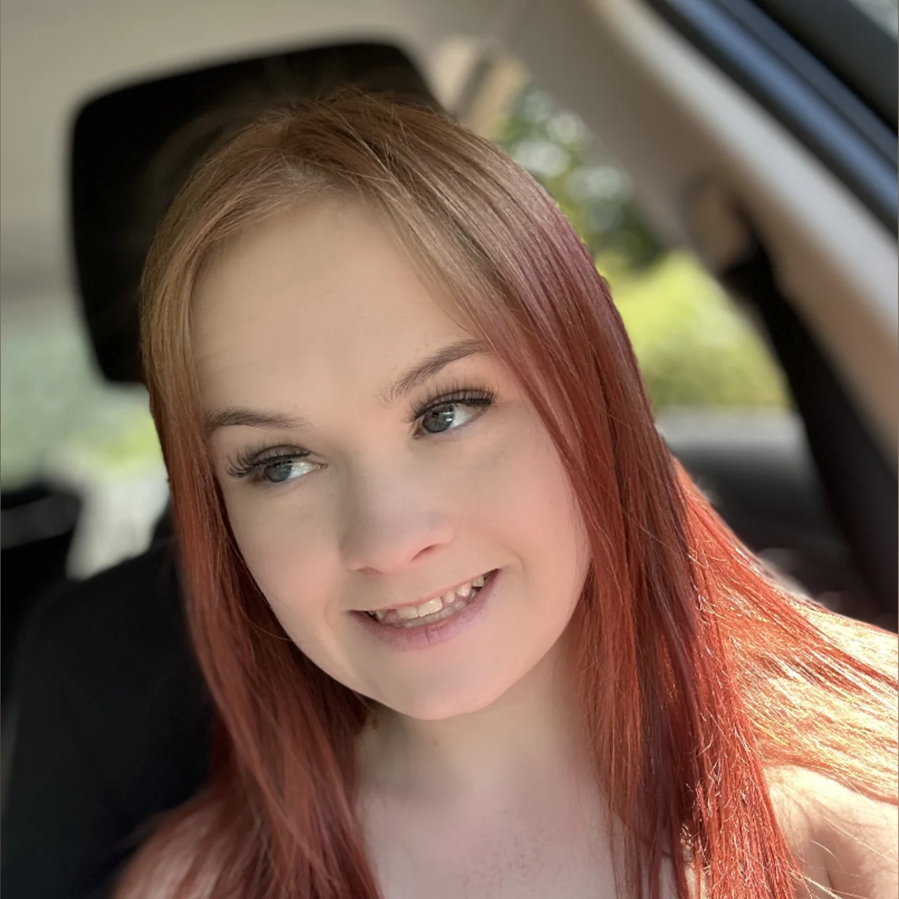 Sammie (Daddy's little girl🧸🎀) - OnlyFans model