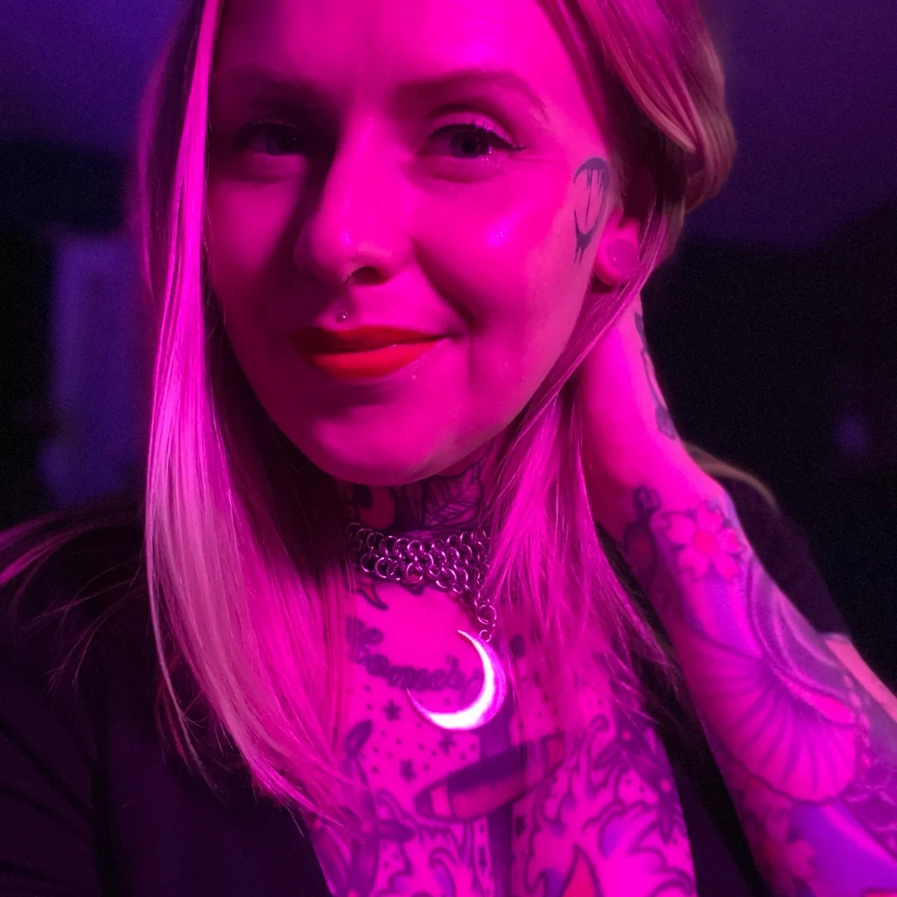 Sarah Montana - OnlyFans model