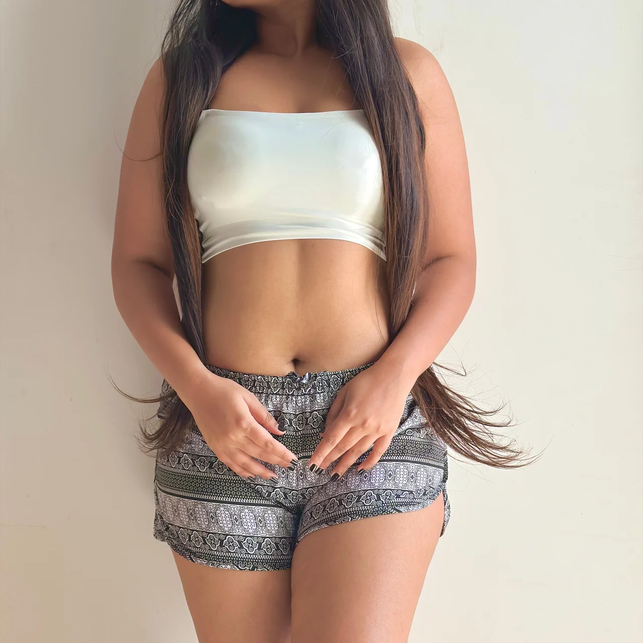 Sarika Kohli - OnlyFans model