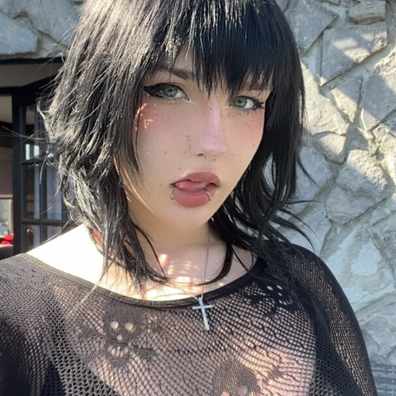 Sarrah Bear - OnlyFans model