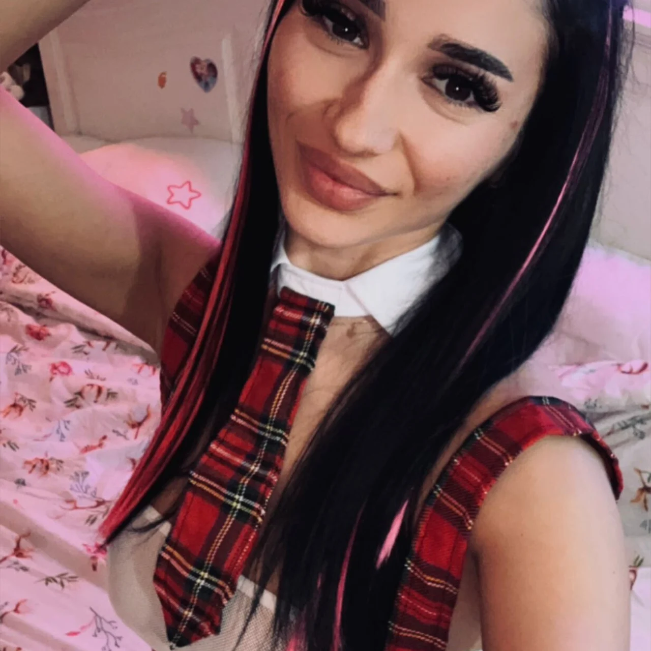 Sellena - OnlyFans model