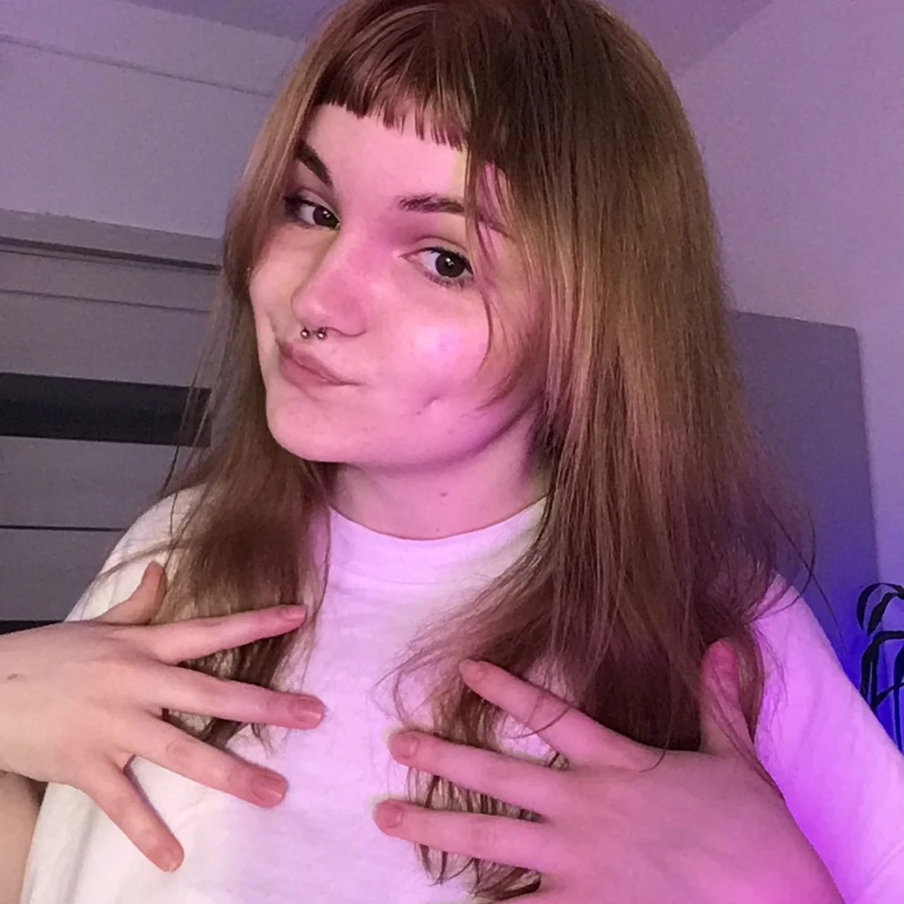 Sasha Fox - OnlyFans model