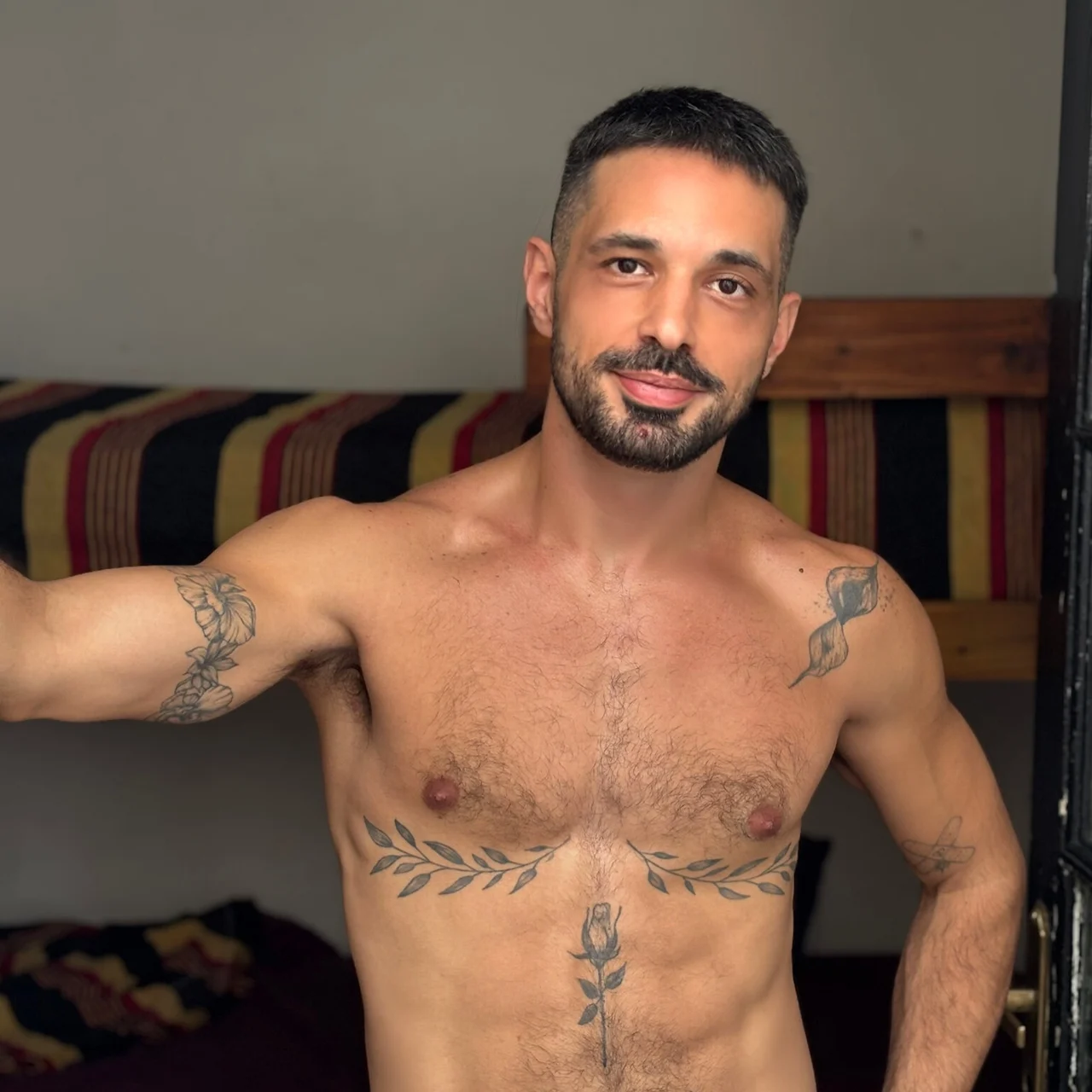 𝘑𝘶𝘭𝘪𝘢𝘯 ち卄∪ㄥ - OnlyFans model