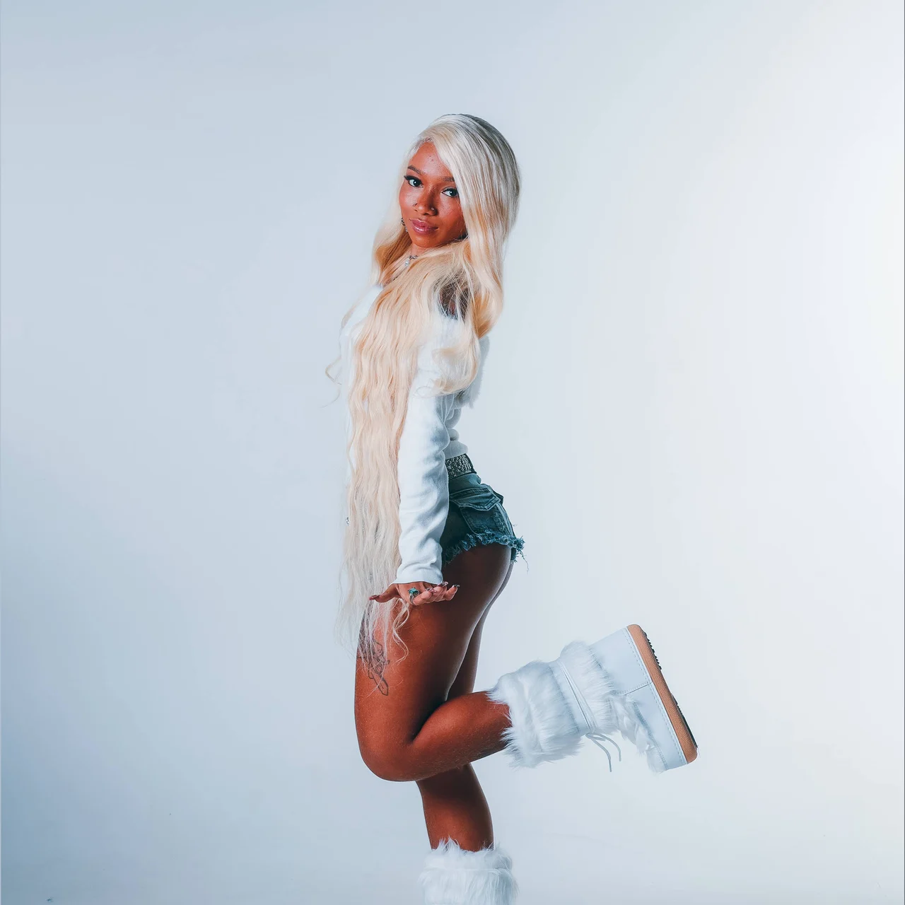 Slipmami - OnlyFans model