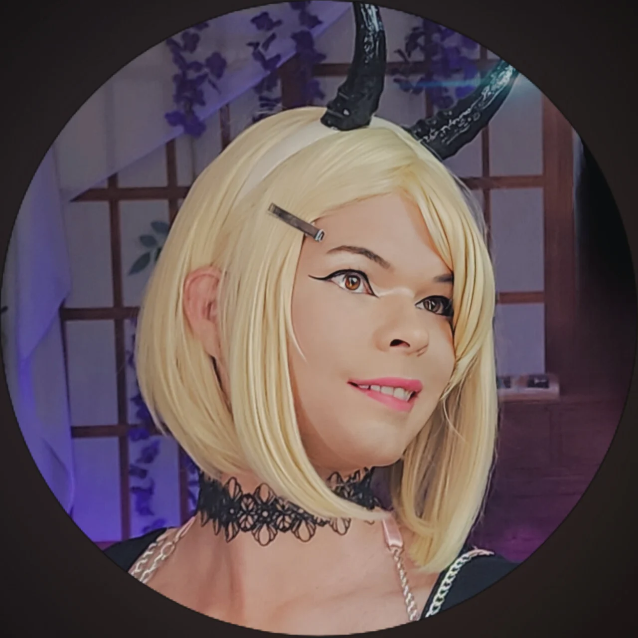 Sly - OnlyFans model