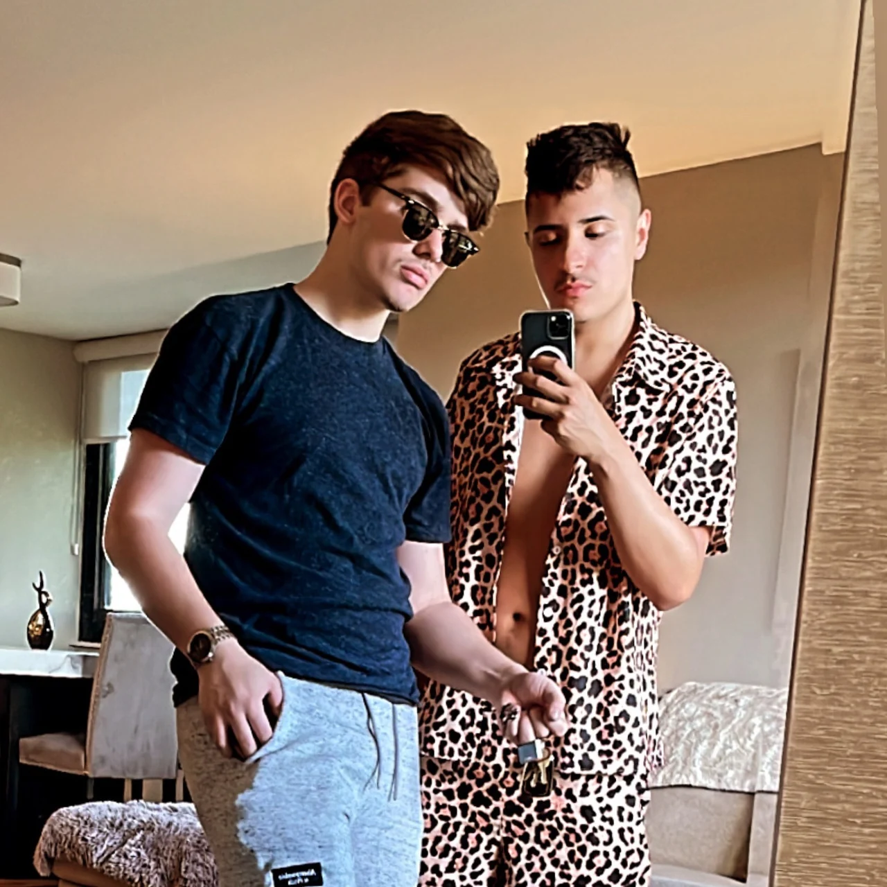 Micro Kings🤴🏼🤴🏻 - OnlyFans model