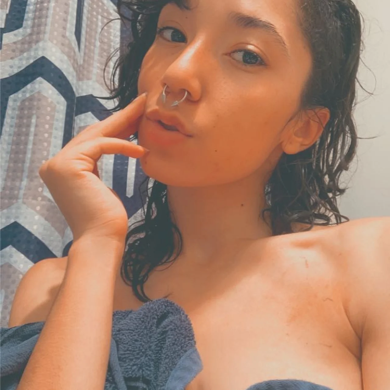 Bertha - OnlyFans model