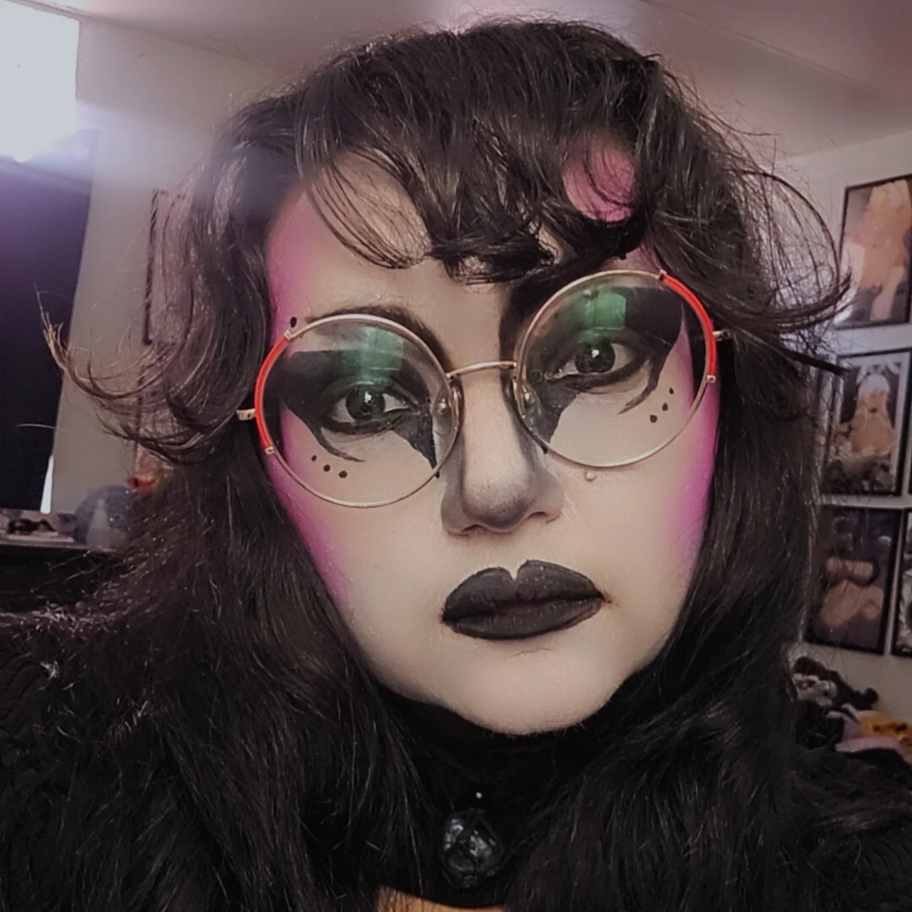 SnuggleGothBunny - OnlyFans model