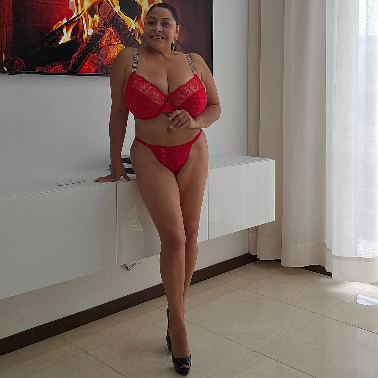 Sofฤซa Damon ๐โพ - OnlyFans model