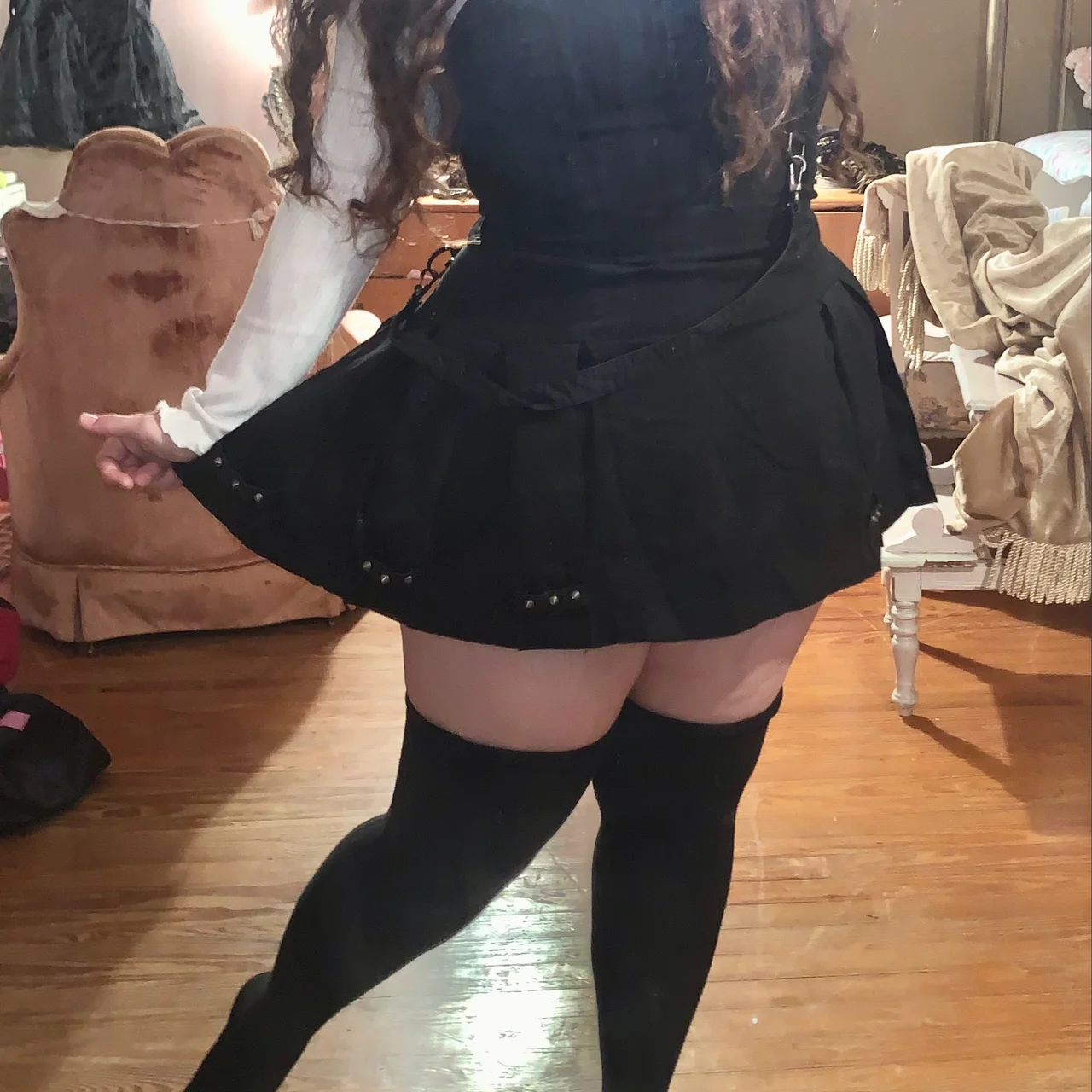 soft pale - OnlyFans model