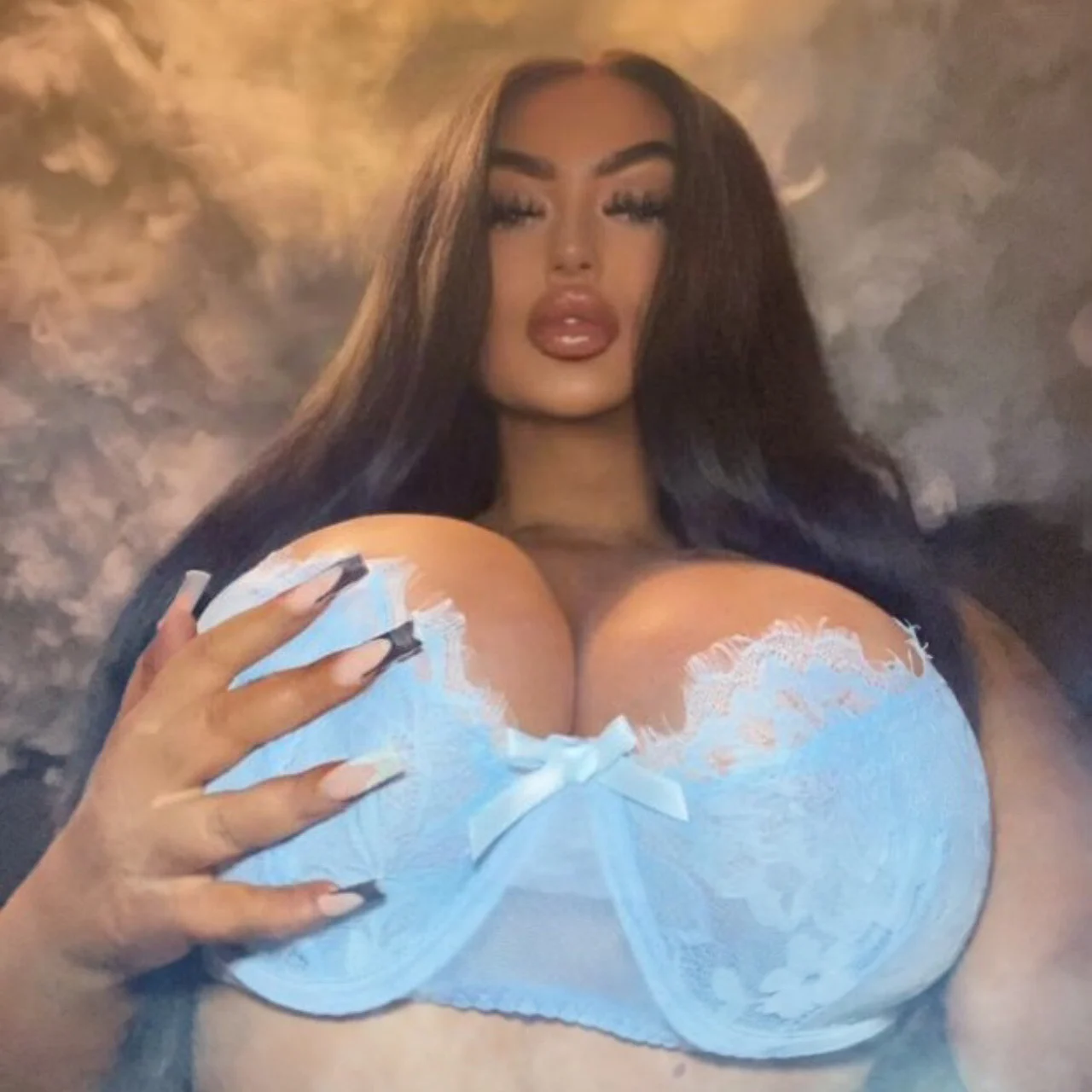 SofyDenton - OnlyFans model