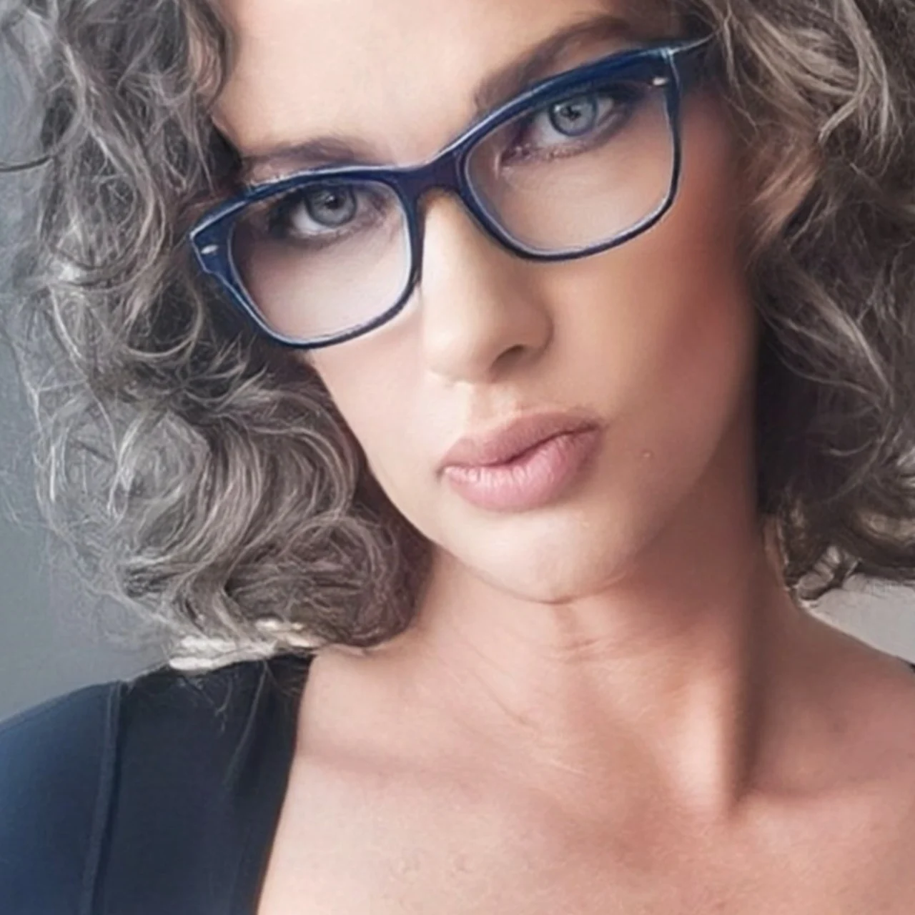 🔞🍑🍌Sonya69TV🍑🍌🔞 - OnlyFans model