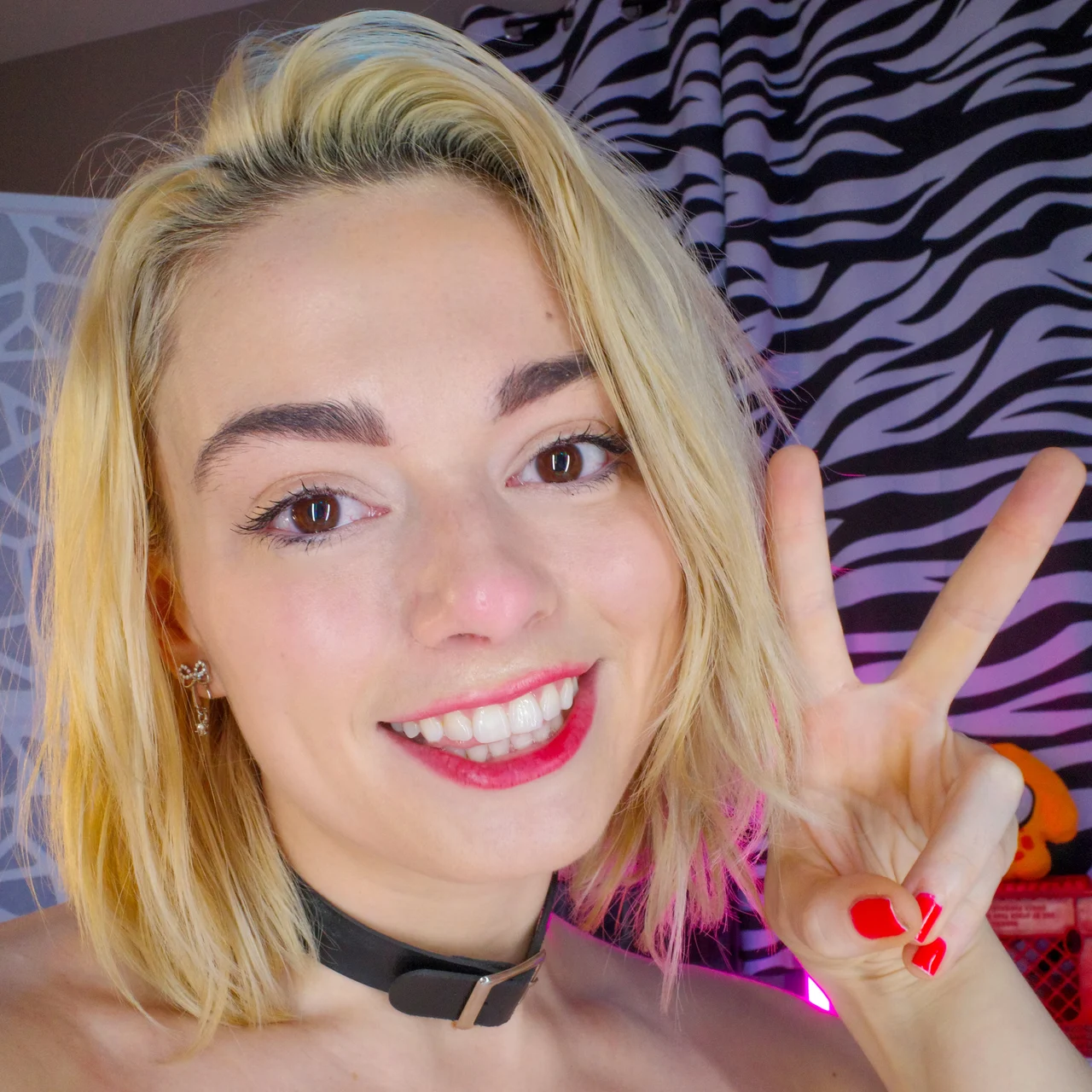 Sophia Burns - OnlyFans model