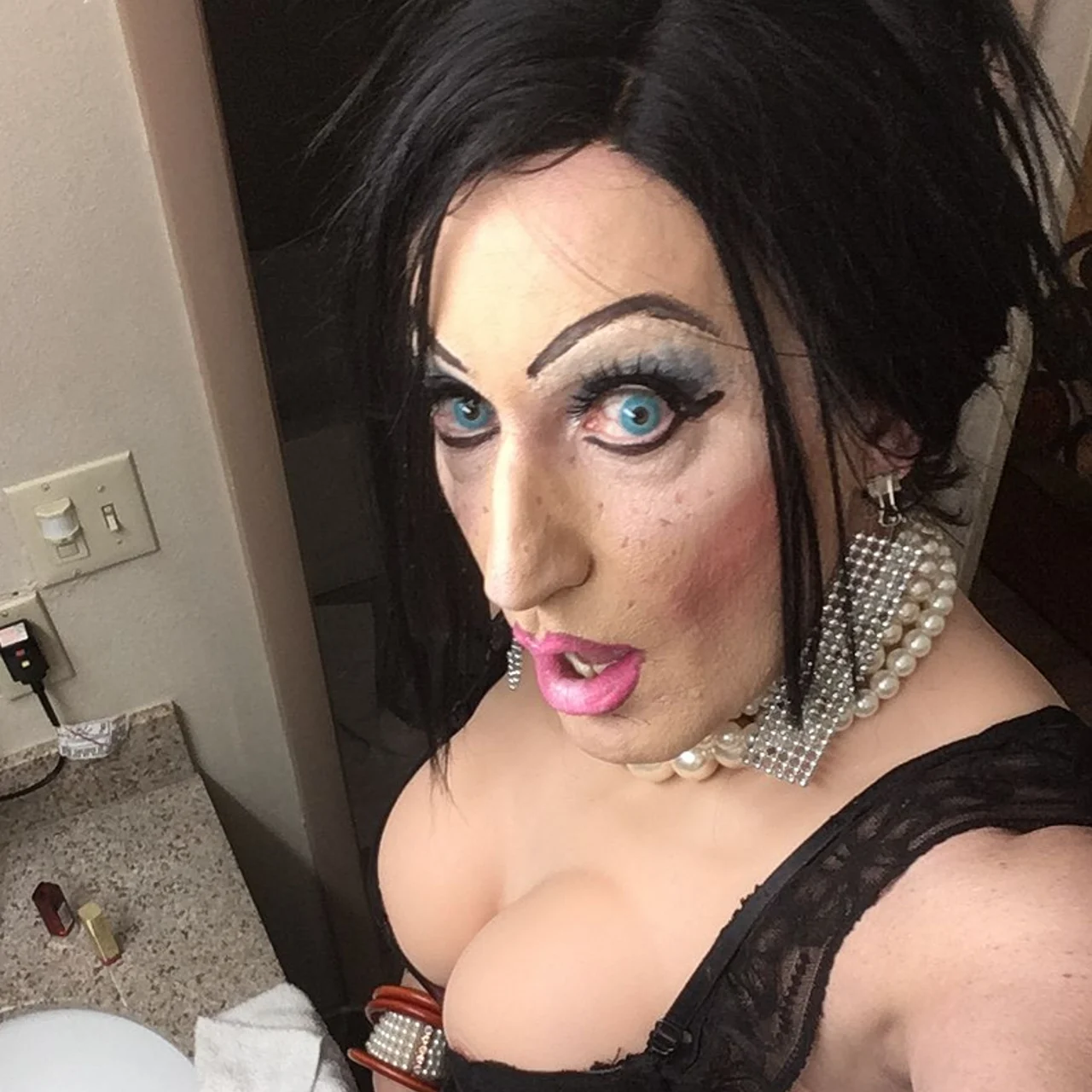 Sophie Soft - OnlyFans model