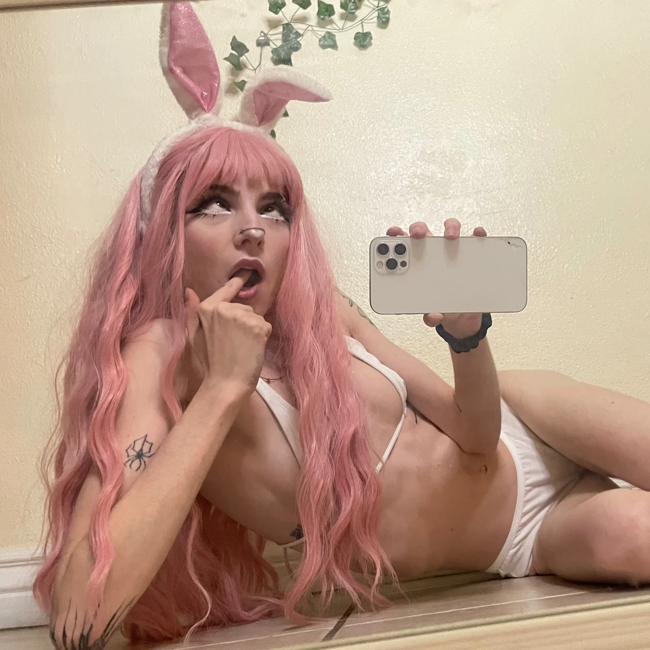 spooky hippy✿ - OnlyFans model