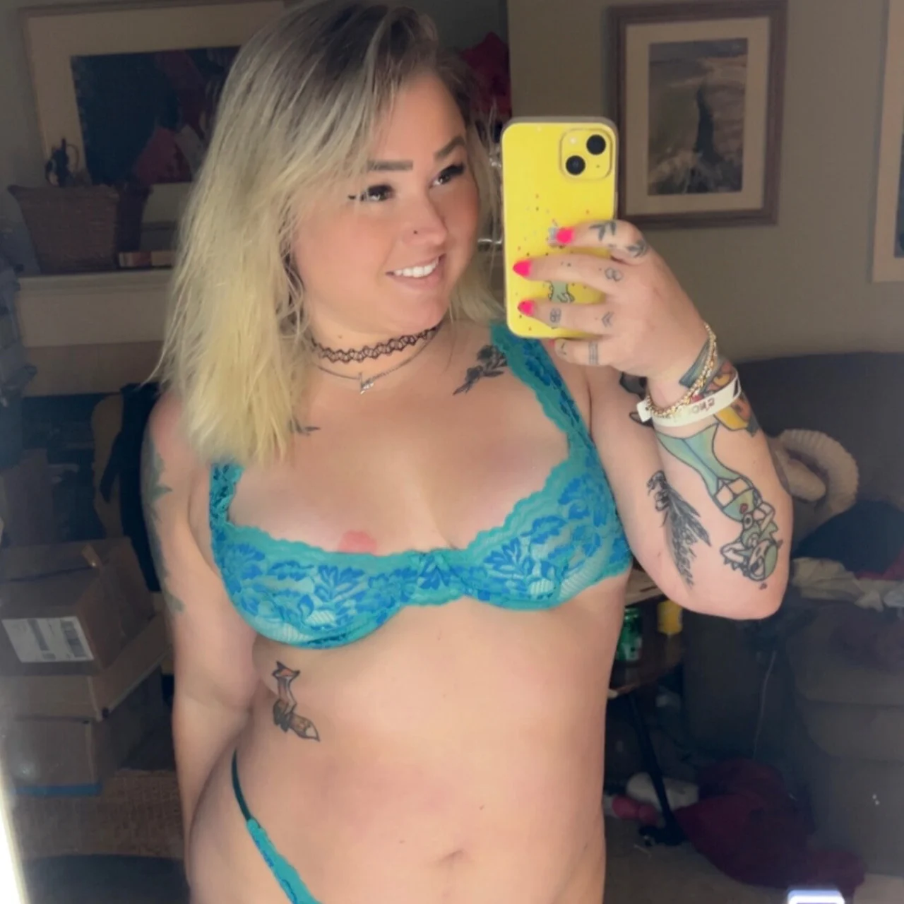 Sasha White - OnlyFans model