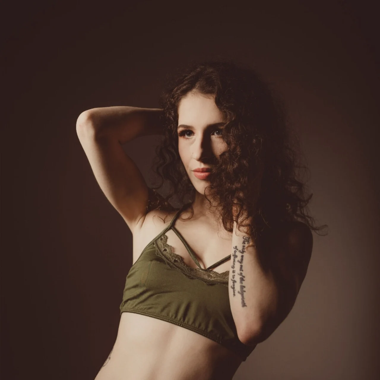 Bee 🐝 🌈 - OnlyFans model