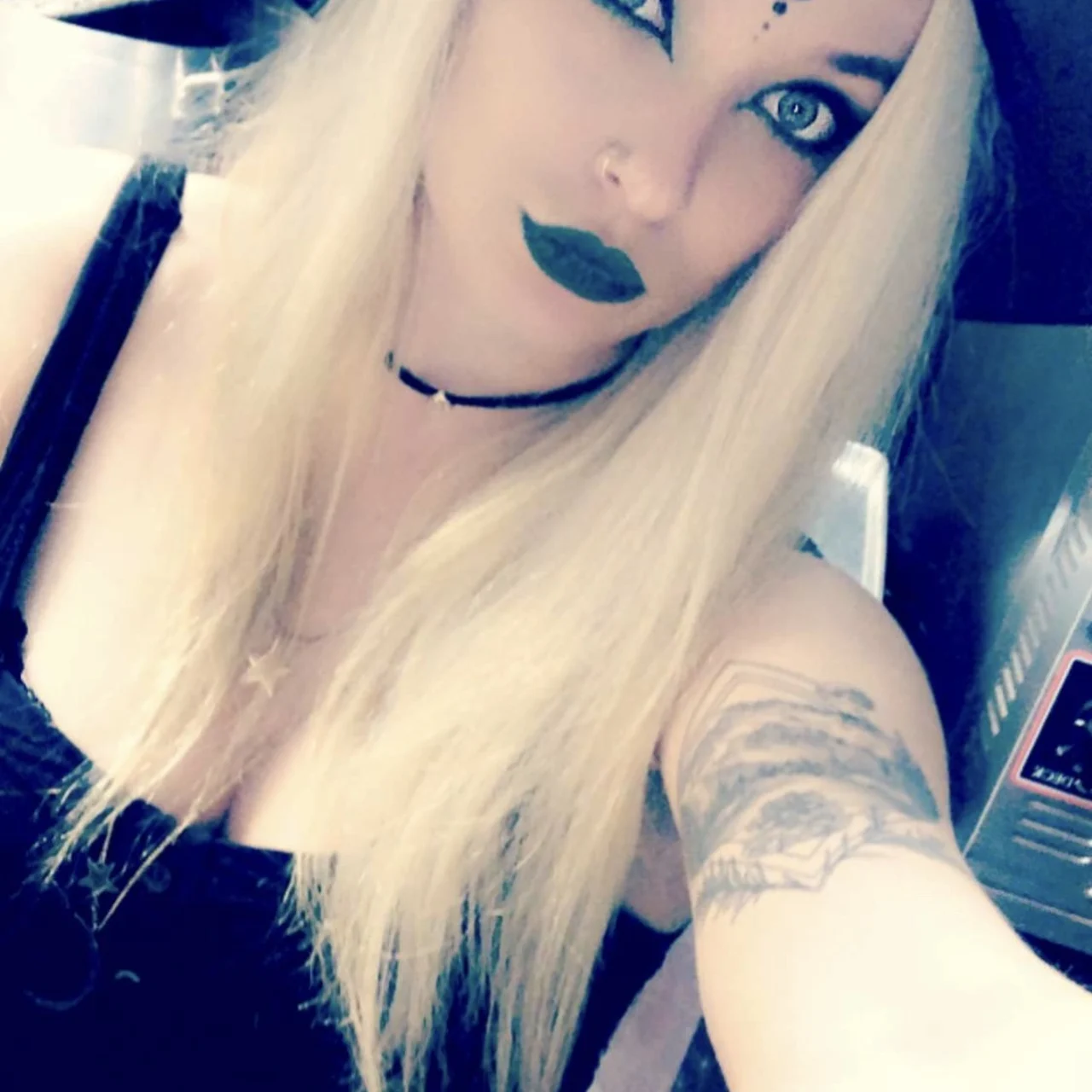 Jade Stone 🌜Top 8%🌛 - OnlyFans model