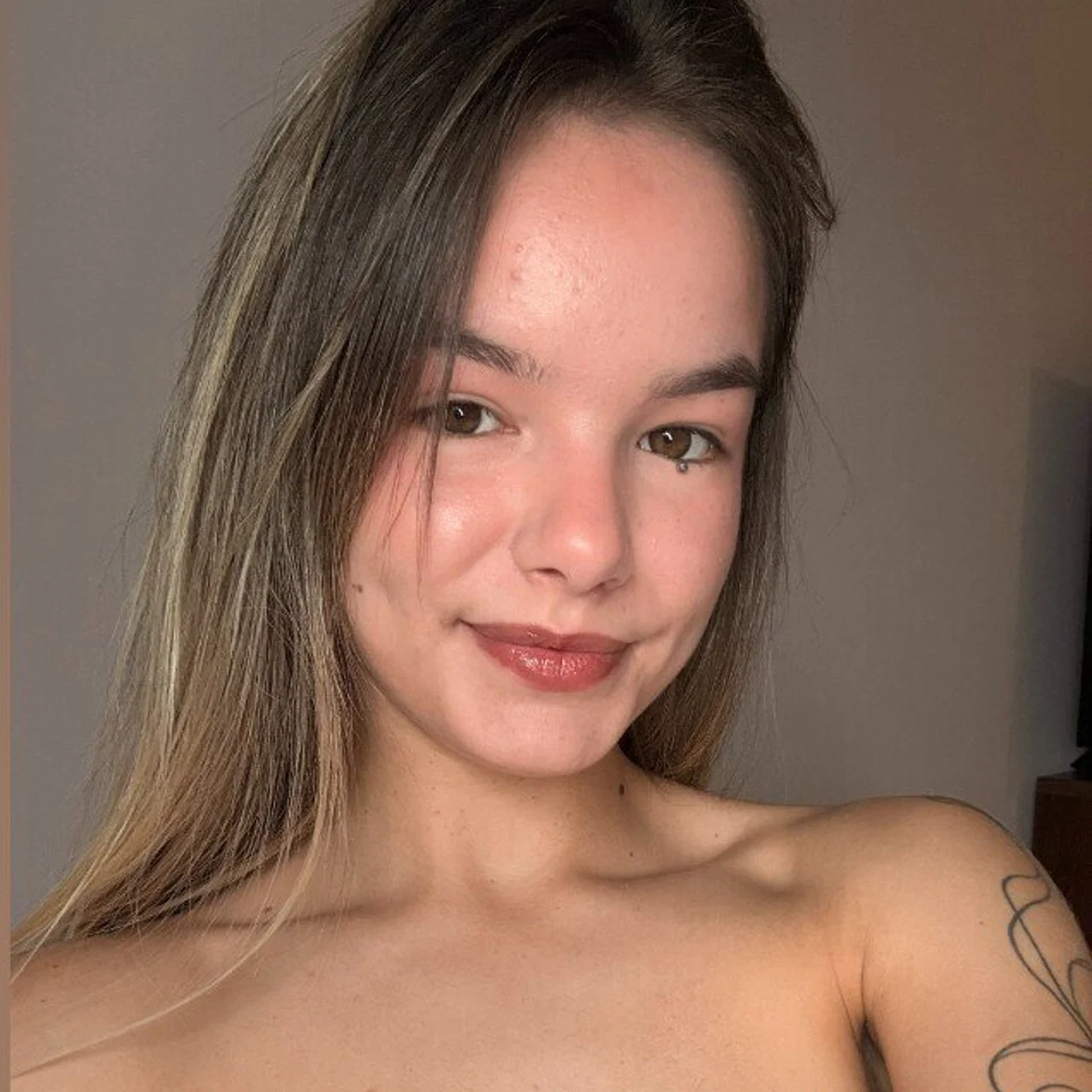 Sunny Gabi - OnlyFans model