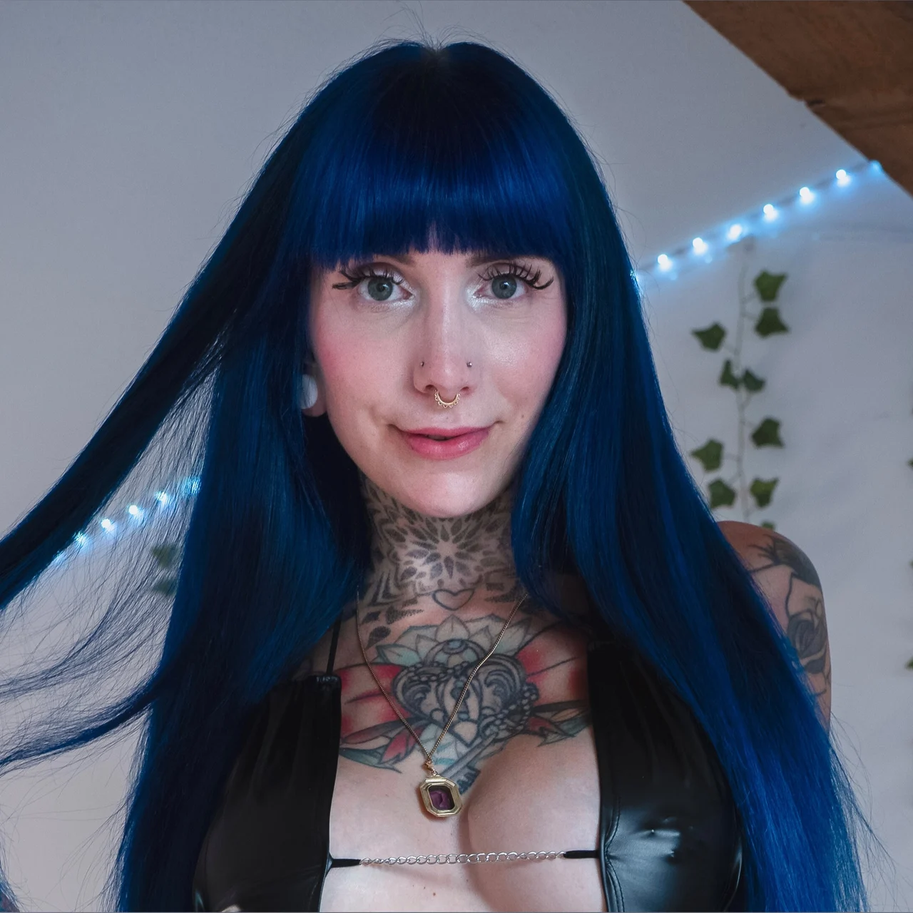 𝕊𝕒𝕤𝕤𝕪 𝕋𝕒𝕚𝕝  🌸 no PPV! 🇩🇪 - OnlyFans model