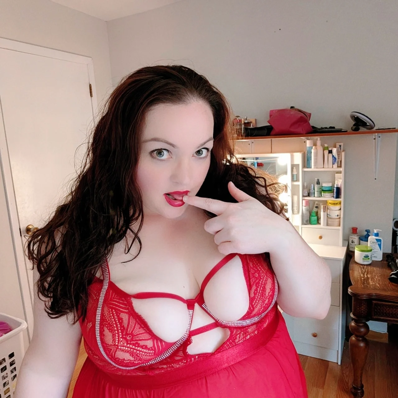 Tori Wild - OnlyFans model