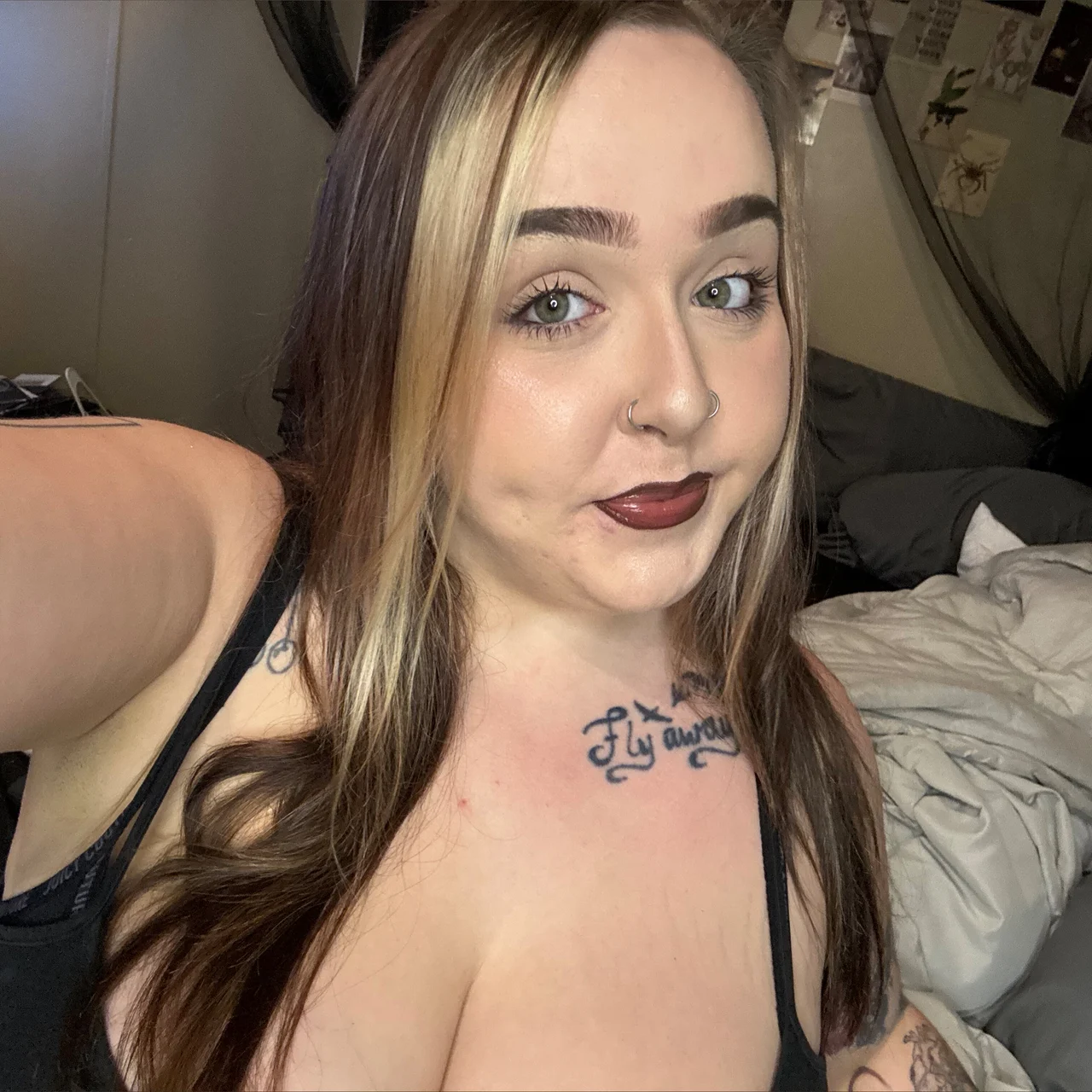 TATTED THROAT 🥴💪🏻 - OnlyFans model