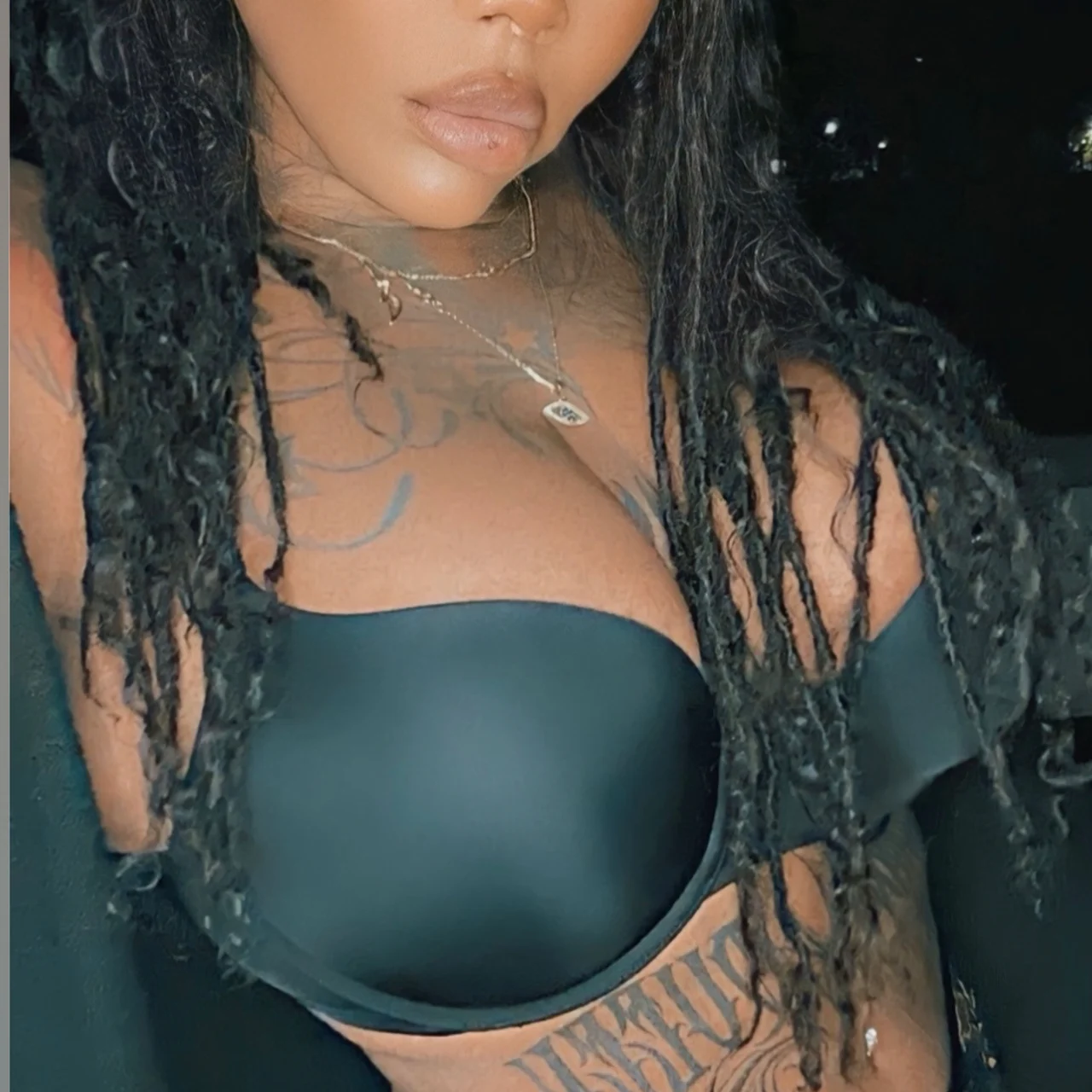 Aigner Brizelle - OnlyFans model