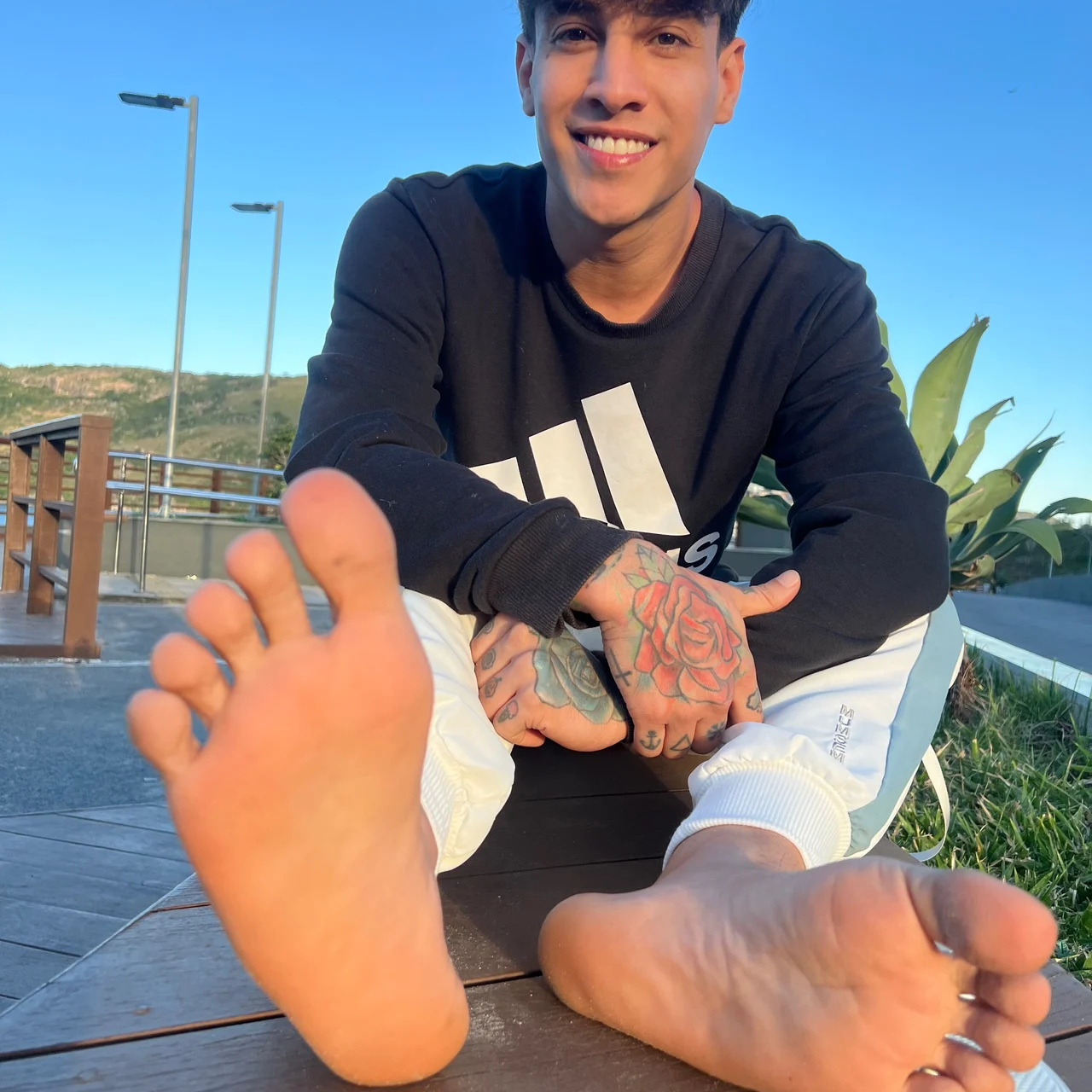 TATTOOBOYFEET - OnlyFans model