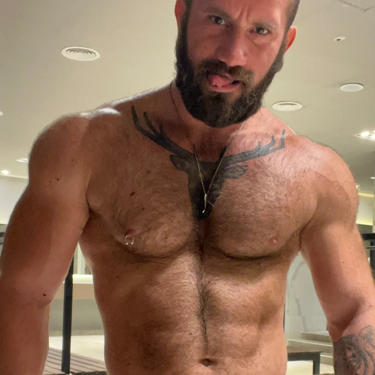 The BeardX FREE - OnlyFans model