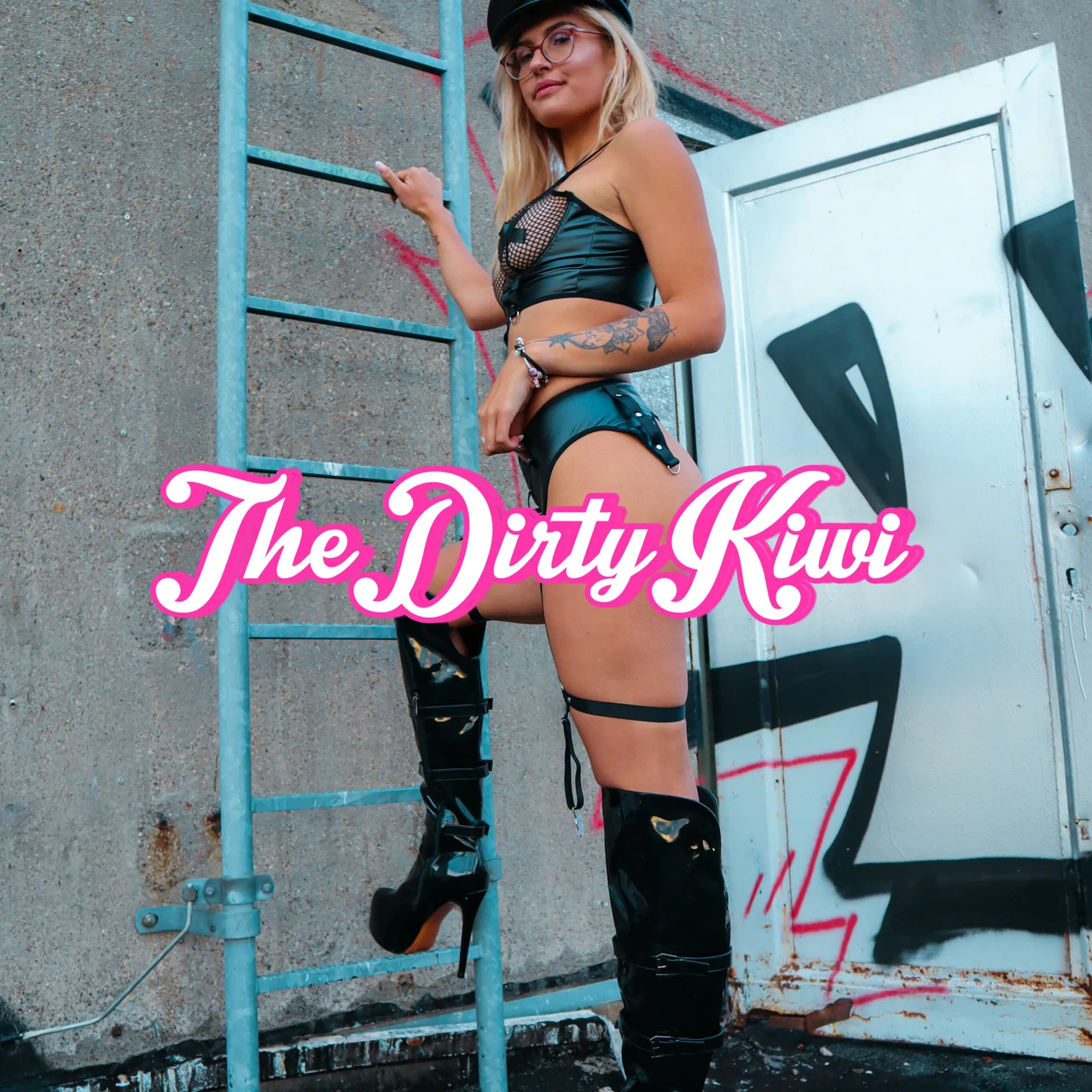 Kiwi 🥝 - OnlyFans model