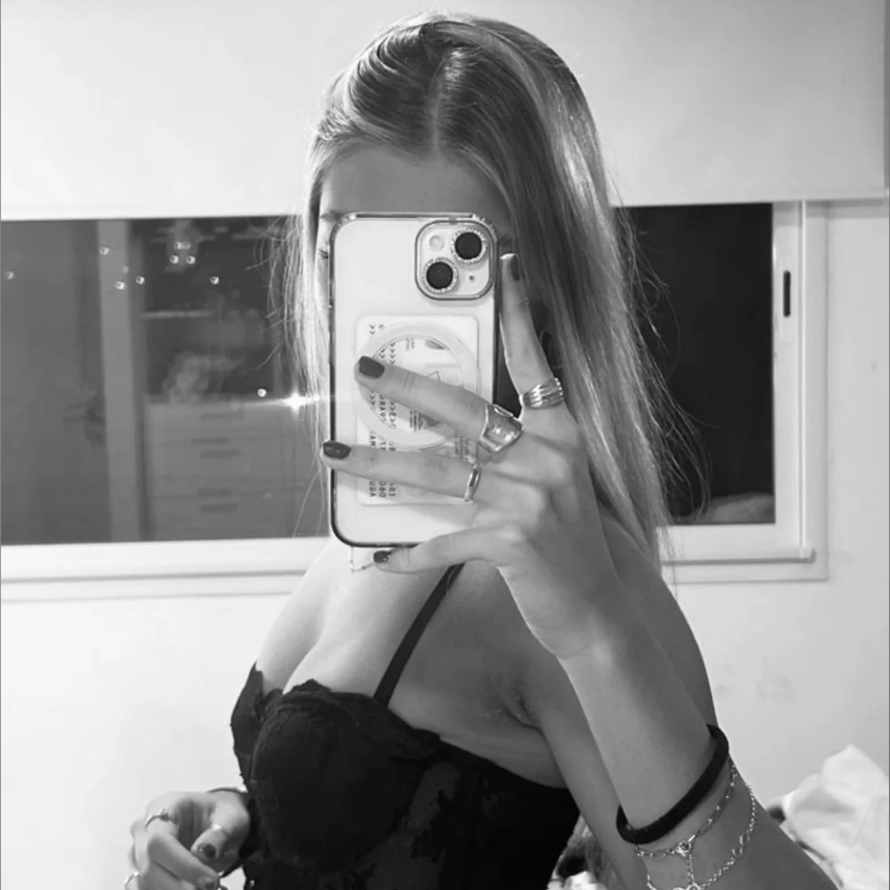 Luna - OnlyFans model