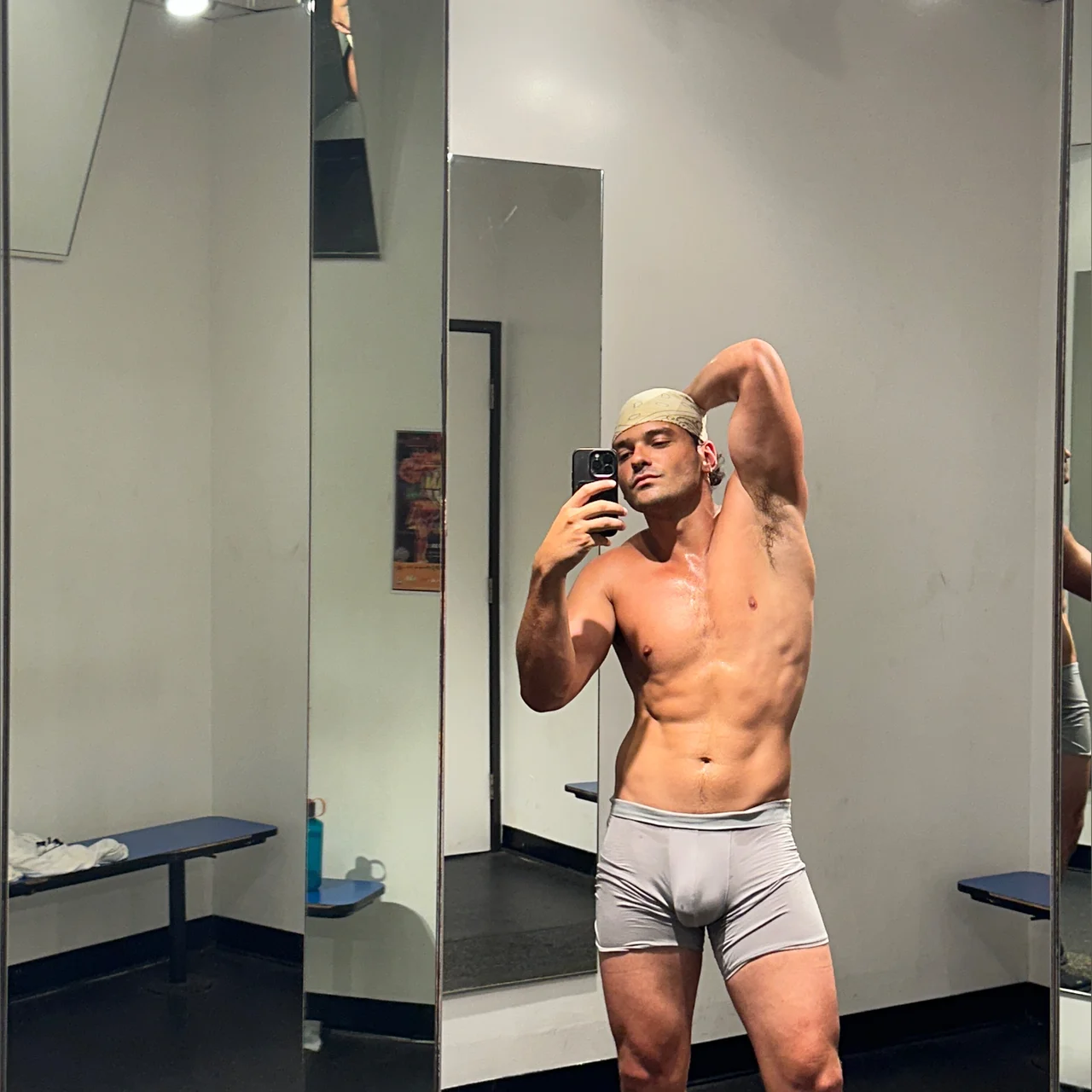 Thicc Boi Rob - OnlyFans model