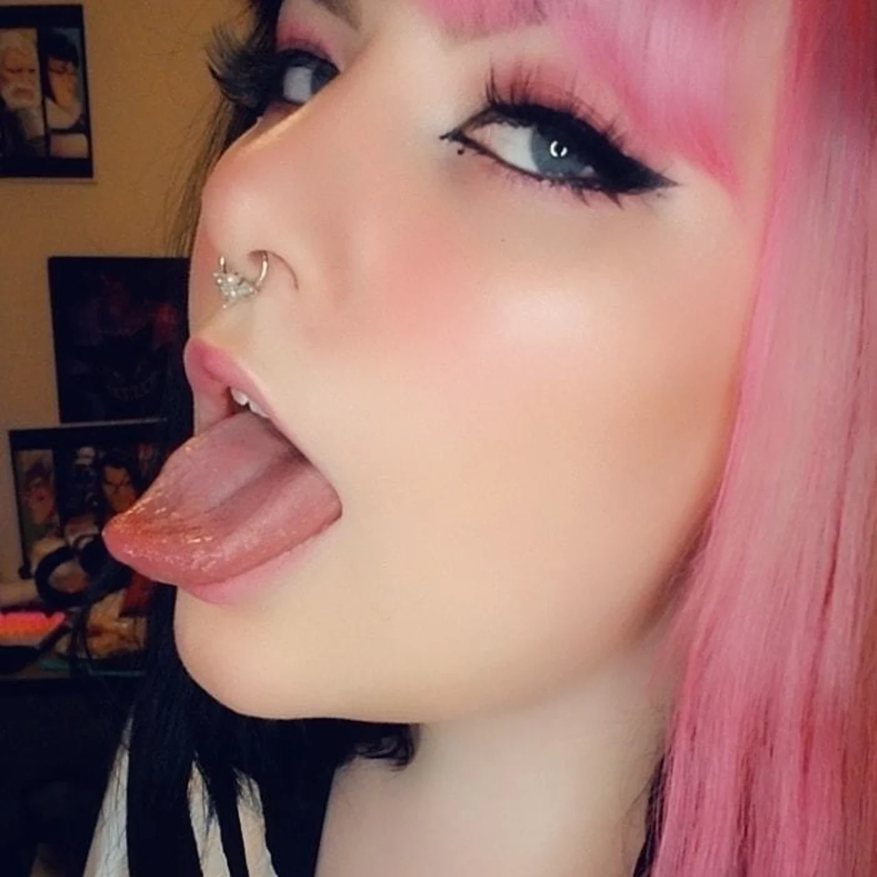 ThiccGhostGirl - OnlyFans model