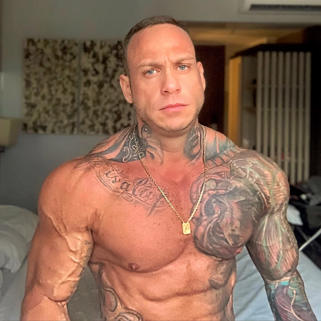 Thi King 👑 - OnlyFans model