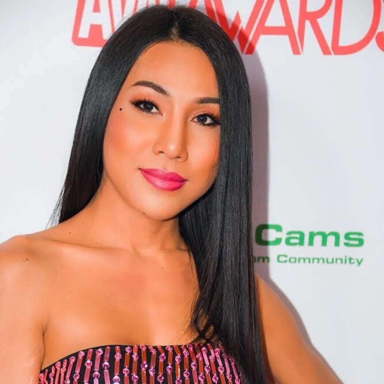 Ladyboy Thippy - OnlyFans model