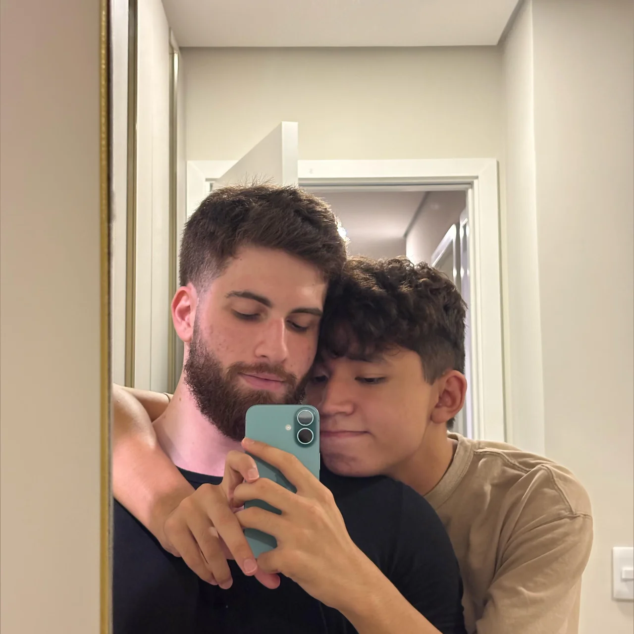 Timmie &amp; Guilherme - OnlyFans model