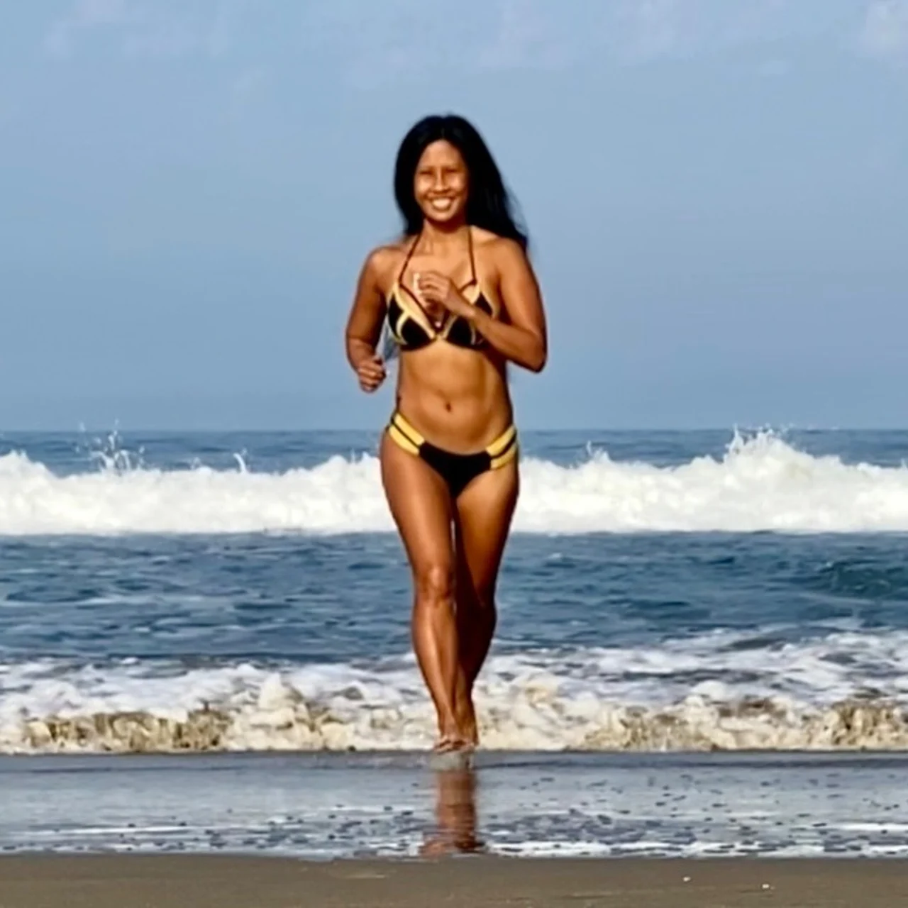 🏃🏽‍♀️ Toni Runs The World 🌎 - OnlyFans model