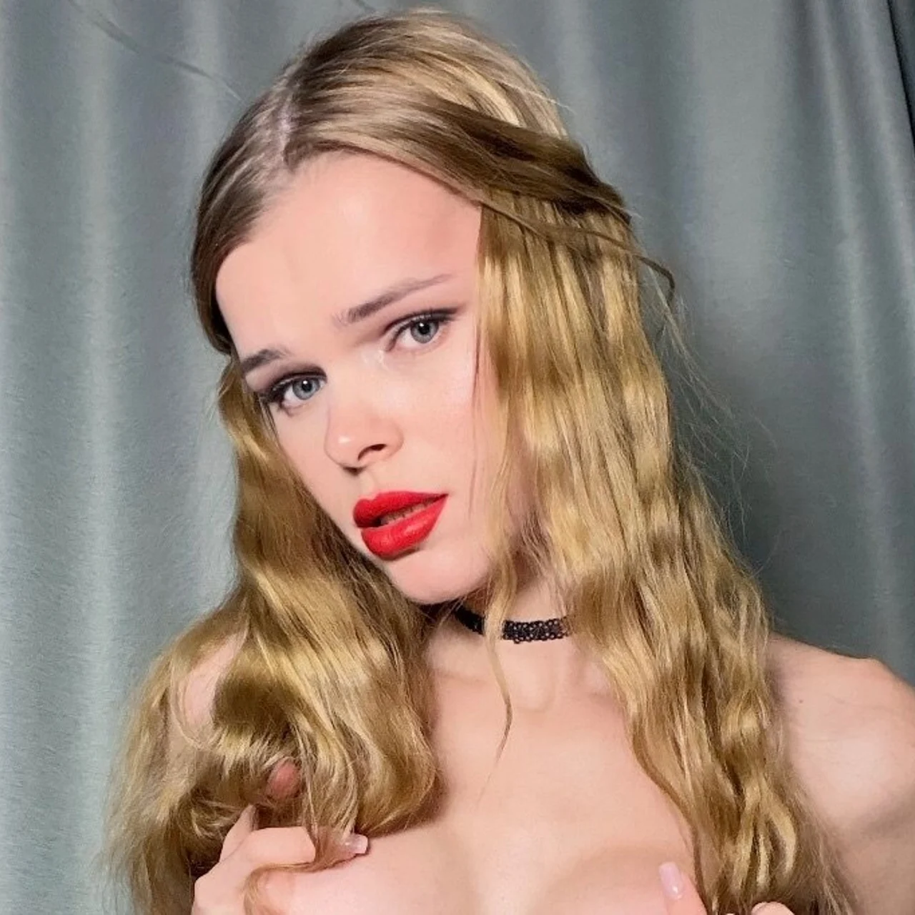 Shelly 🎀 - OnlyFans model